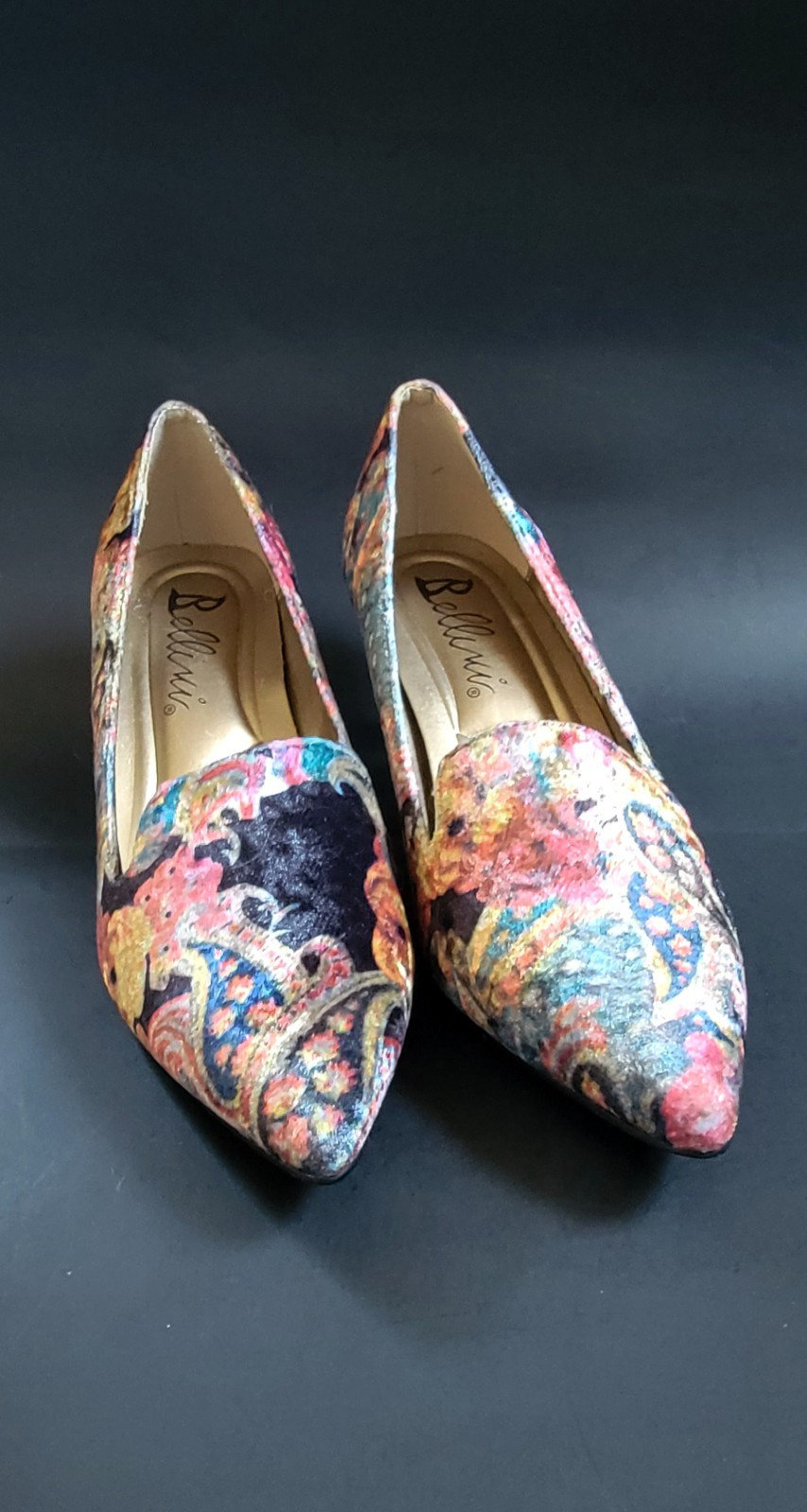 Bellini Women’s Bobcat Multi-colored Velvet Pump Heels Shoes – Sz 8.5