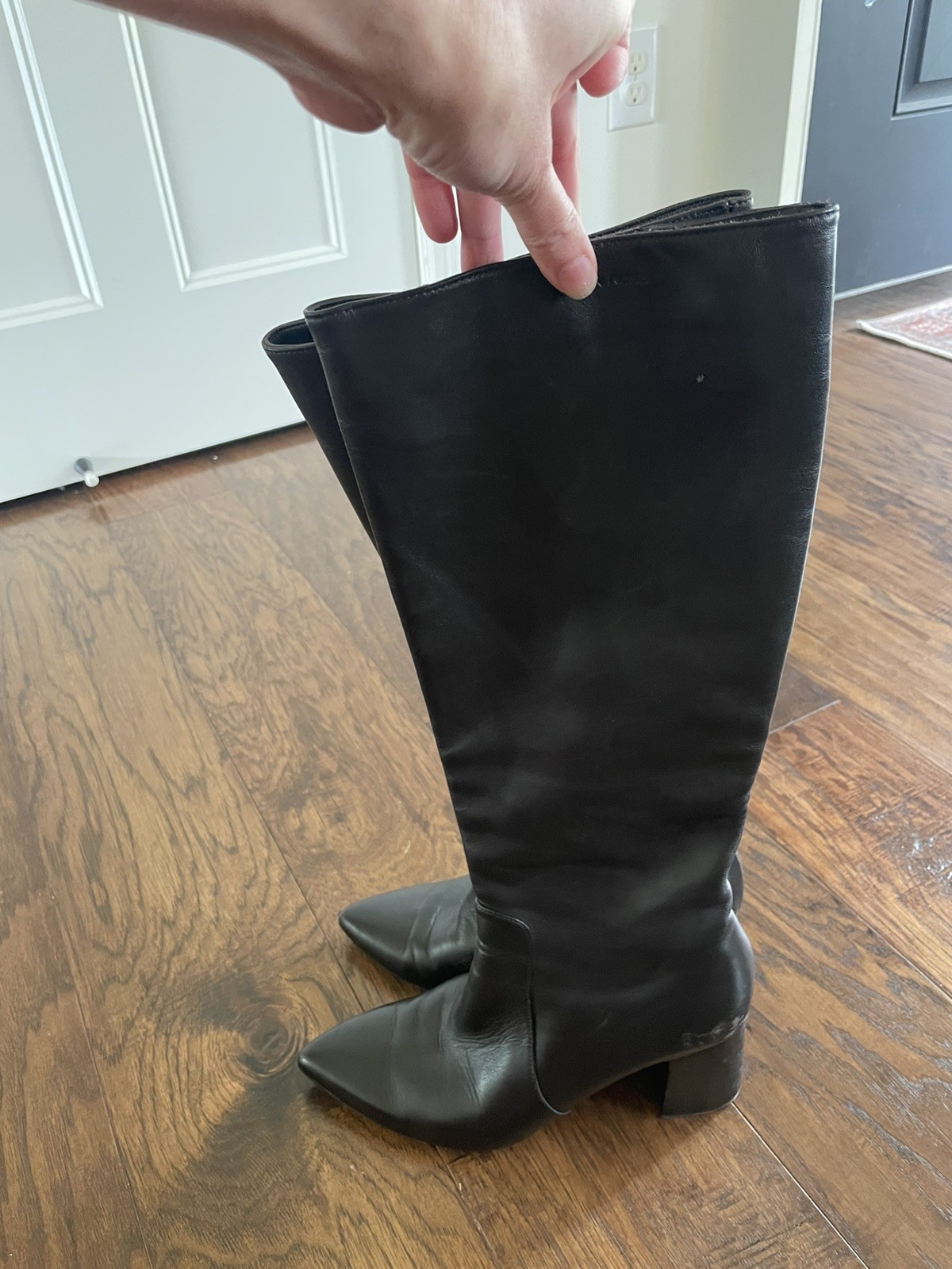 TARYN ROSE WOMENS BOOTS 19.5 in TALL STRETCH/ BLACK LEATHER ZIPPER