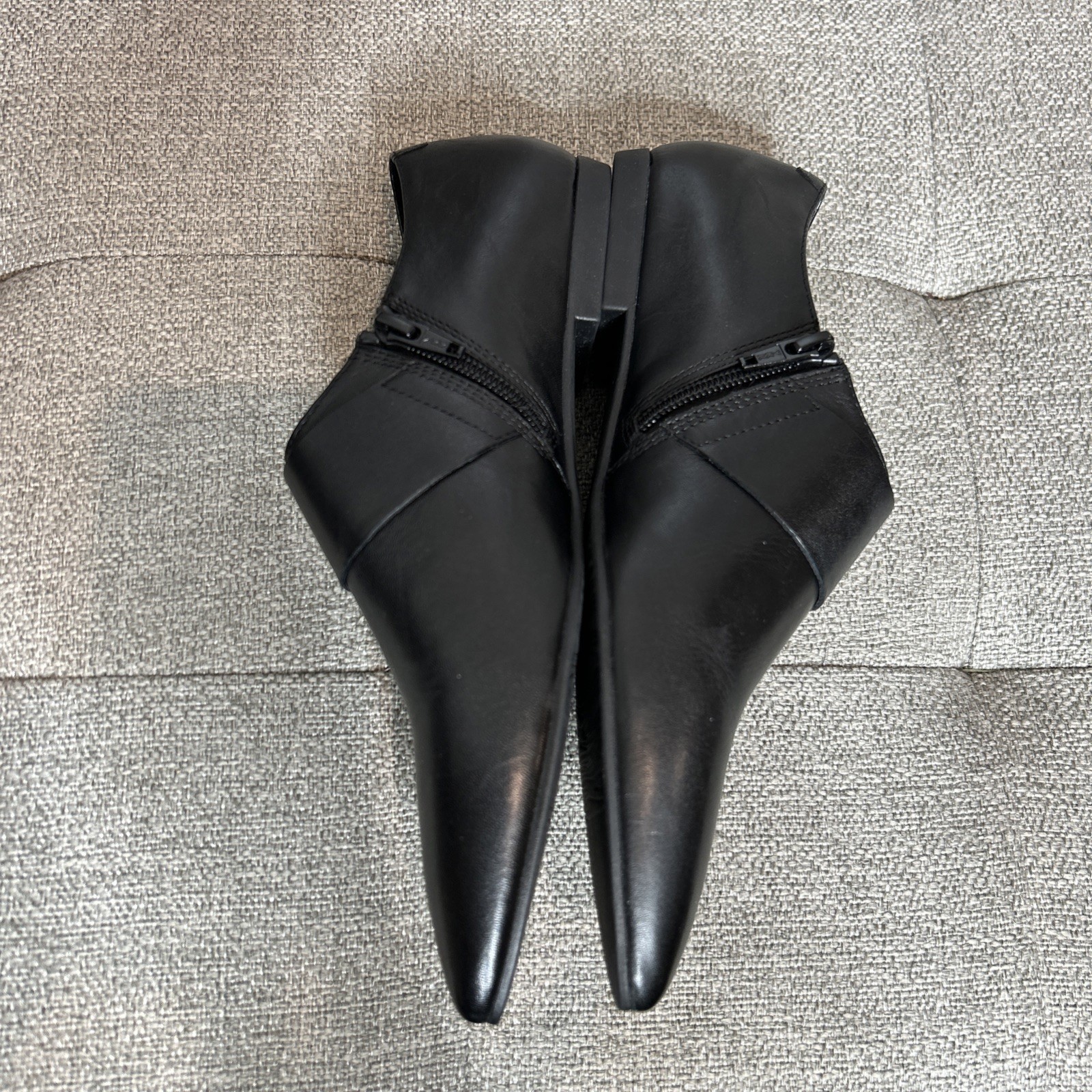 Vagabond Black Kaitlin Leather Buckle Women Shoes Pointed Toe Buckle Zip Size 38