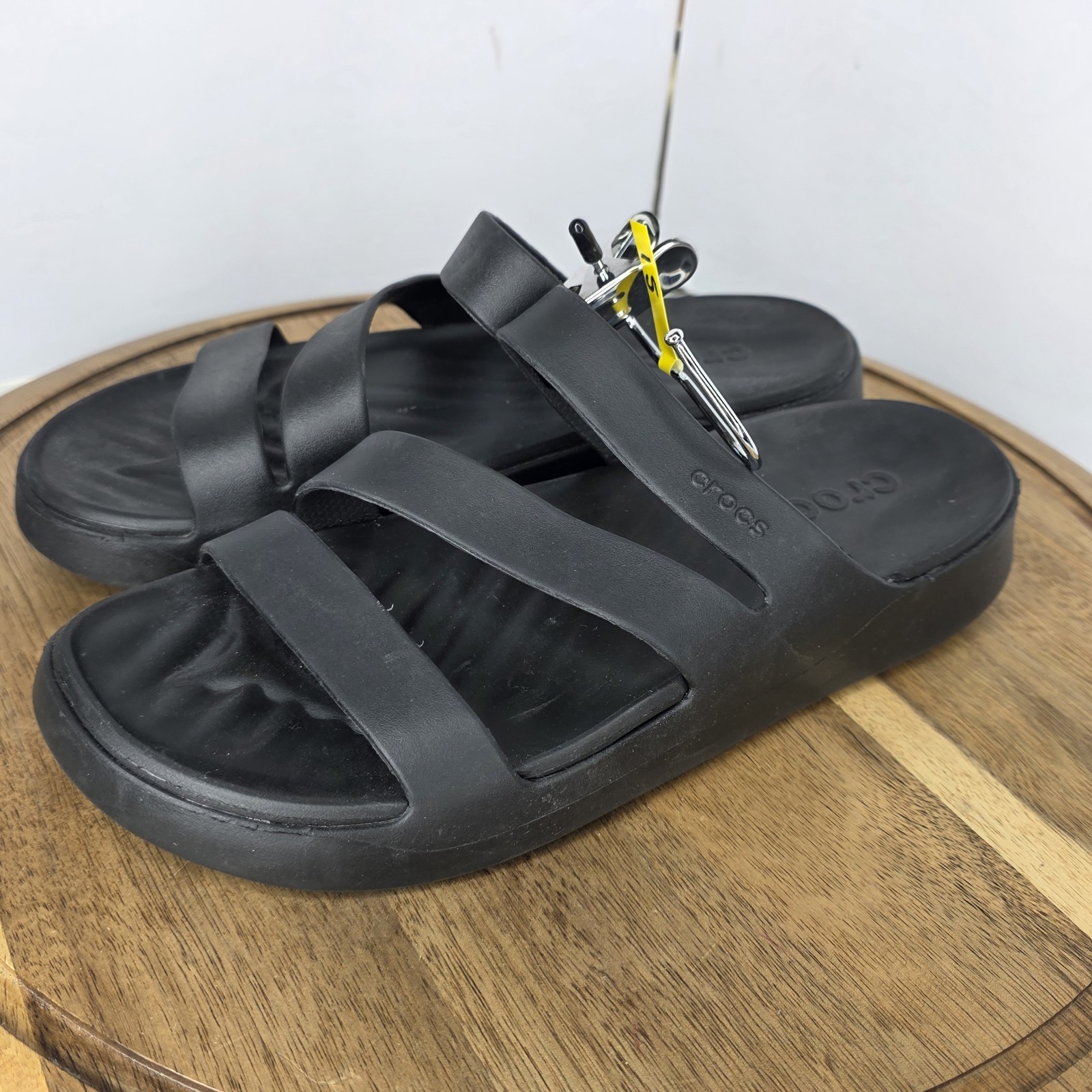 CROCS GETAWAY STRAPPY Slide Platform BLACK Sandals Sz W 10 Comfort Minimalist