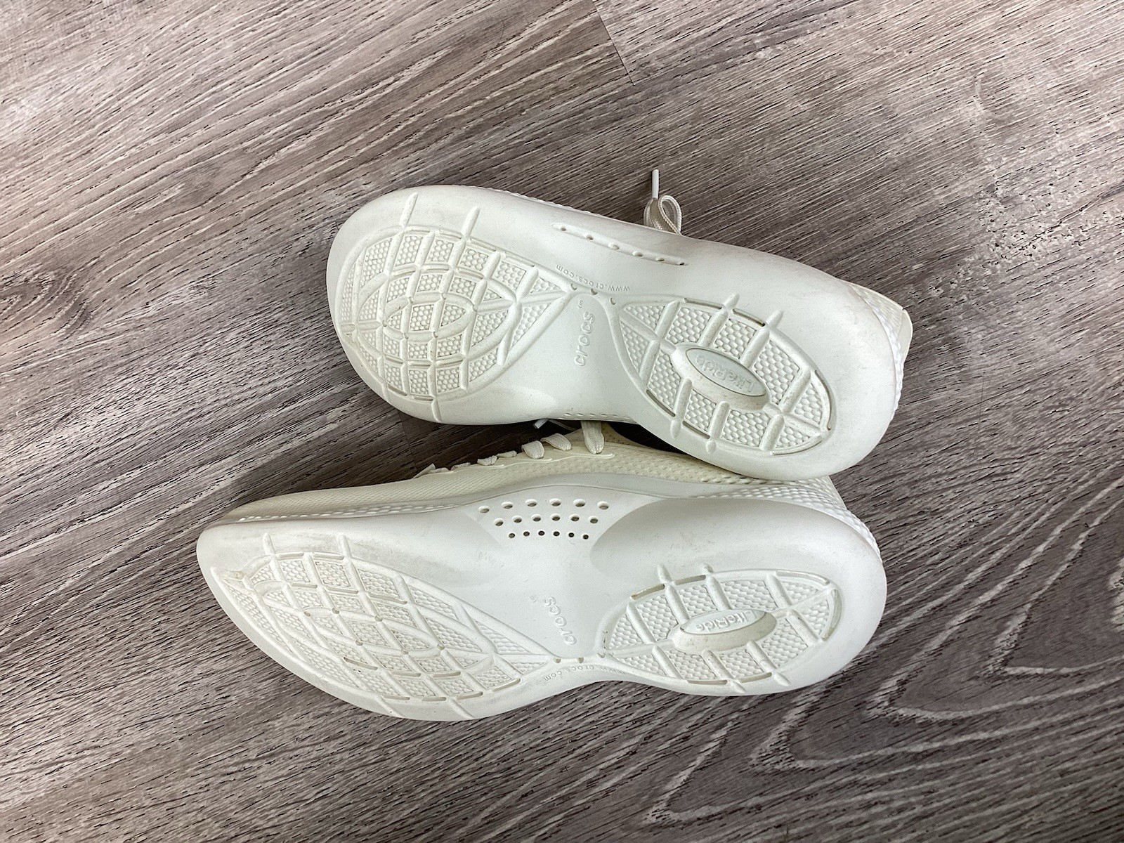 Crocs LiteRide 360 Pacer Women’s Shoes Size 8 Shoes Sneakers 206705 Off white