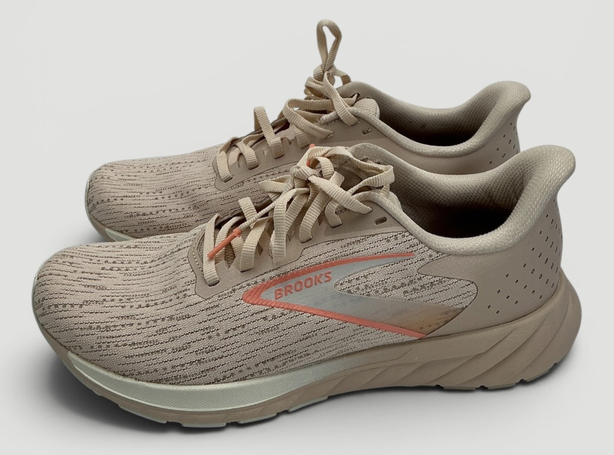 Brooks Anthem 7 Women’s Size 8.5 Almond/Grey/Desert Flower Running Shoes