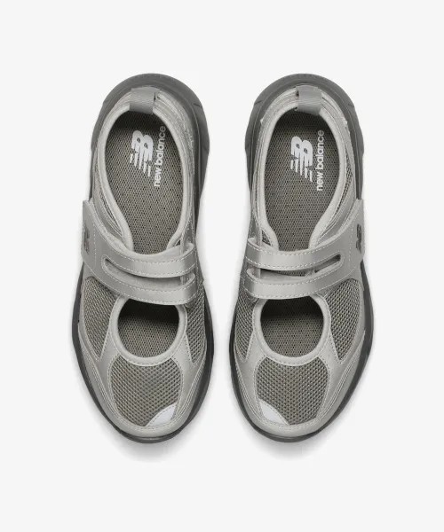 New Balance Breeze Womens Mary Jane Sneakers 26SS Silver SD2202SG2