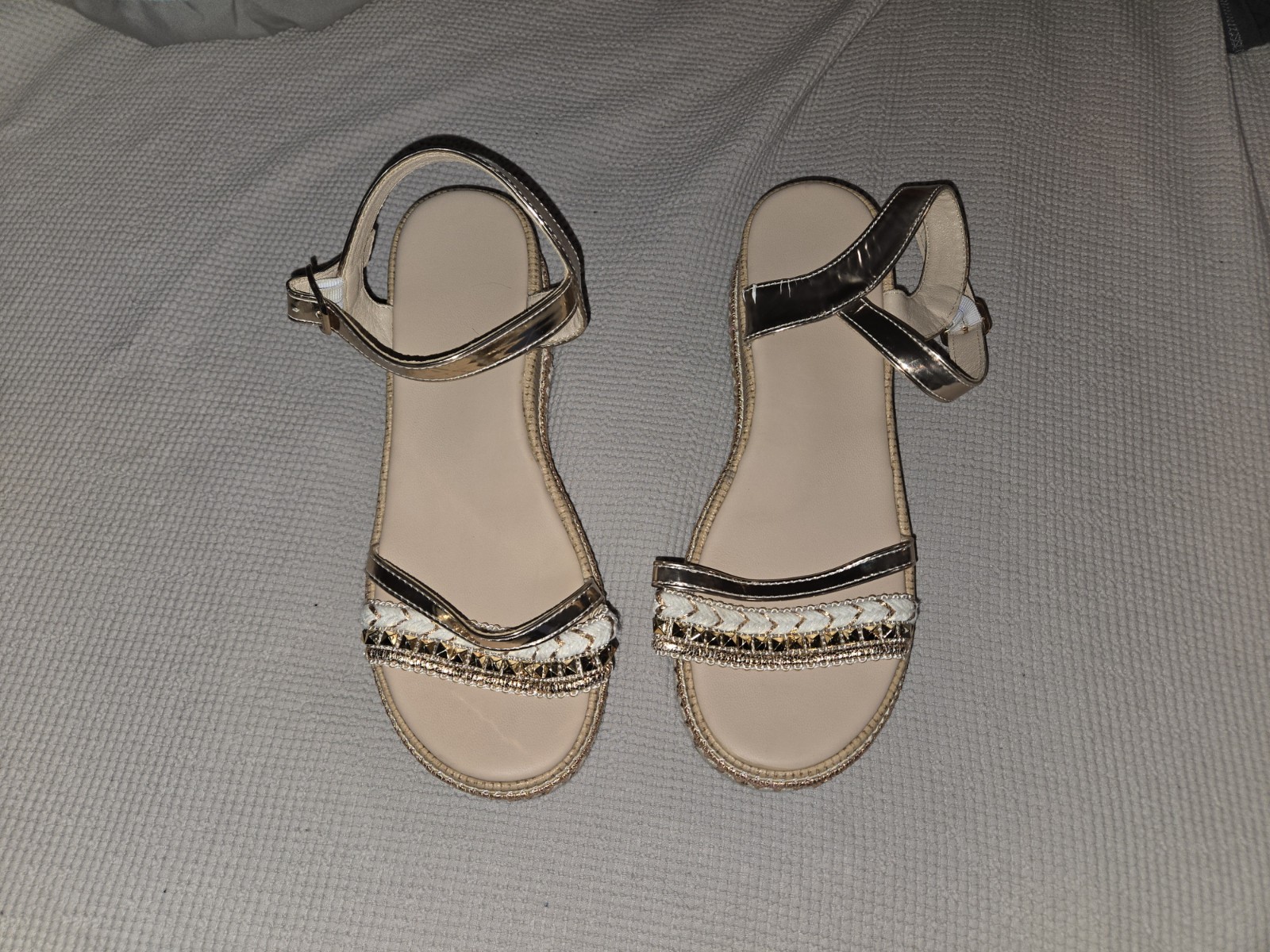 Women’s Size 8 Rose Gold Metallic Platform Sandals Braided Ankle Strap Sandals