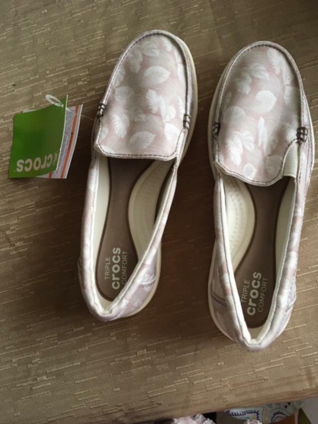 Crocs Walu II Canvas graphic w/Cobblestone/Tropical Standard Fit Size 7 #204174-