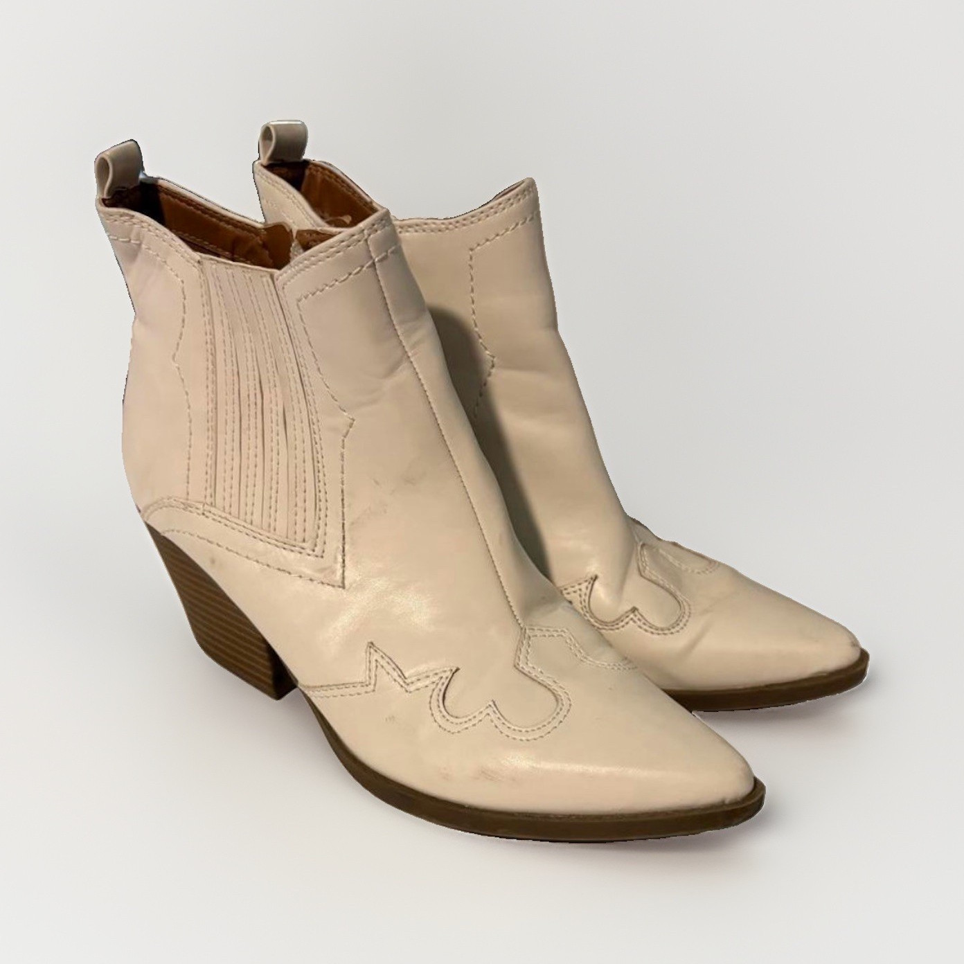 Cream Western VintageAnkle Boots Pointed Toe Block Heel Women’s Size 7.5