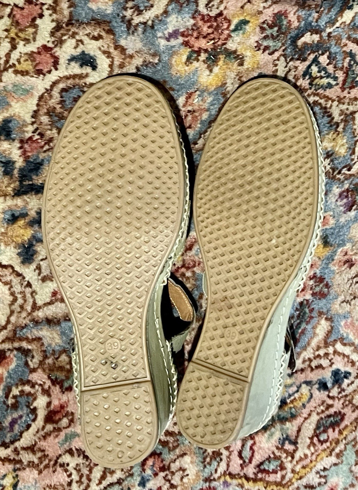 Spring Step Shoes Sandals Size 39 US 8 Irin T Strap Sage Green Cut Out Comfort