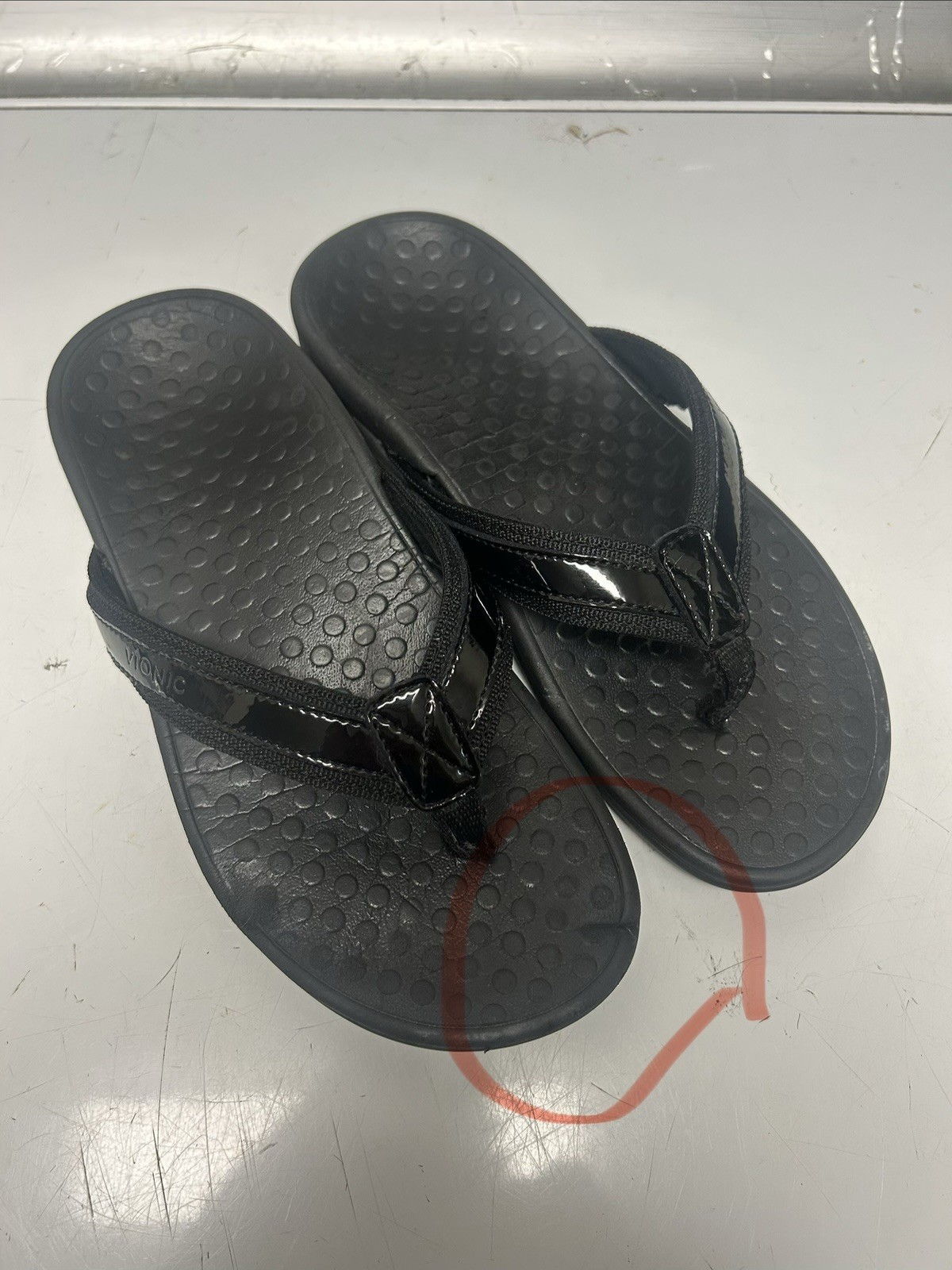 Women’s Vionic Tide Sz 5 All Black Orthotic Flip Flop Sandals Arch support
