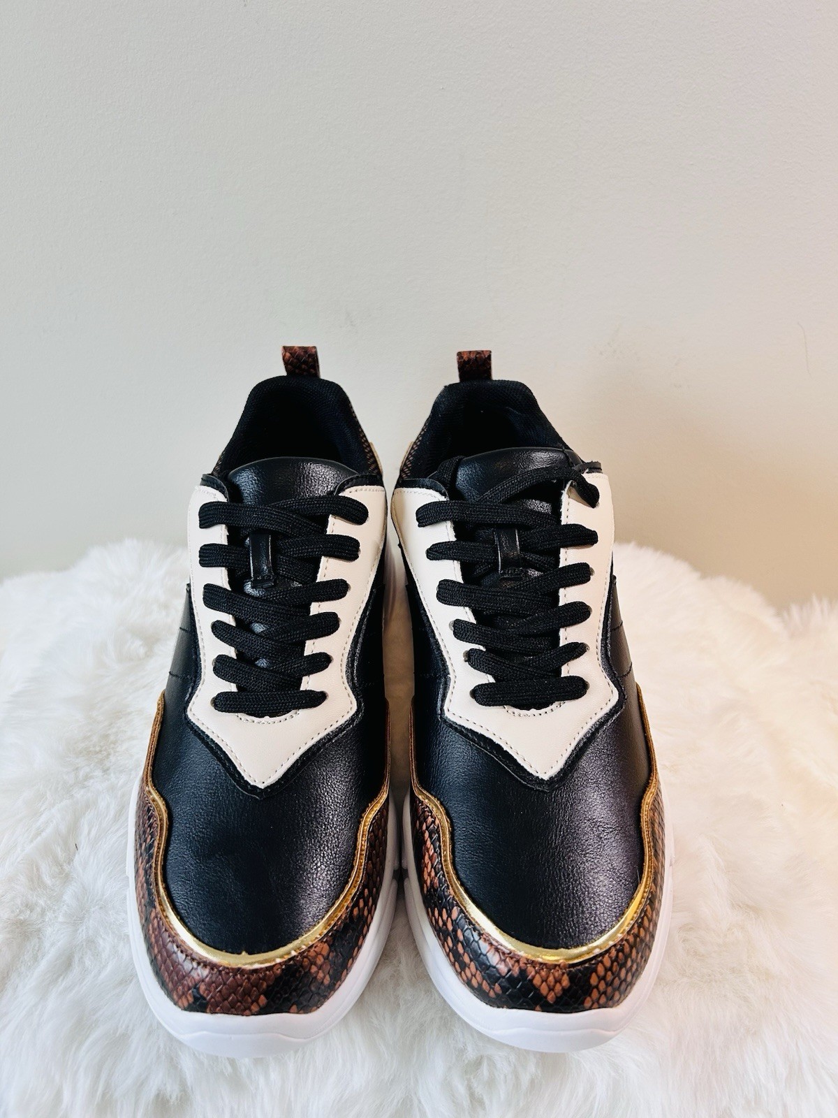 ShoeDazzle Peira Snake Print Gold Trim Lace Up Sneakers Black White Brown