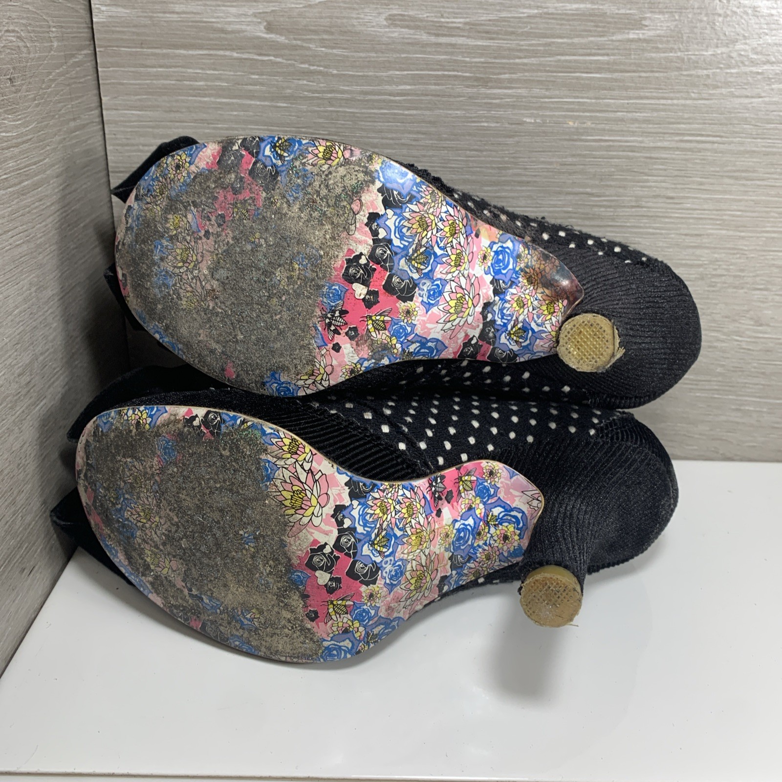 Irregular Choice ICONIC Polka Dot SZ 39 US 8 Booties Black Bow