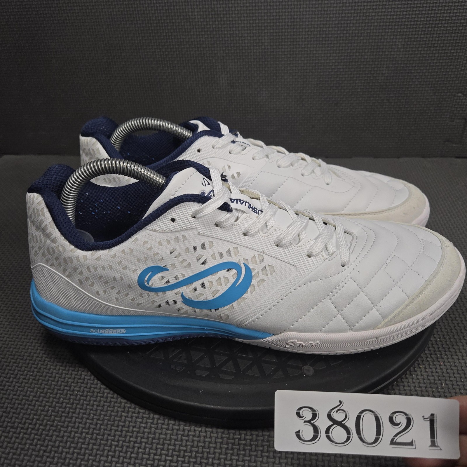 Senda Ushuaia Pro 2.0 Shoes Womens Size 11White Blue Futsal Low Top Sneakers