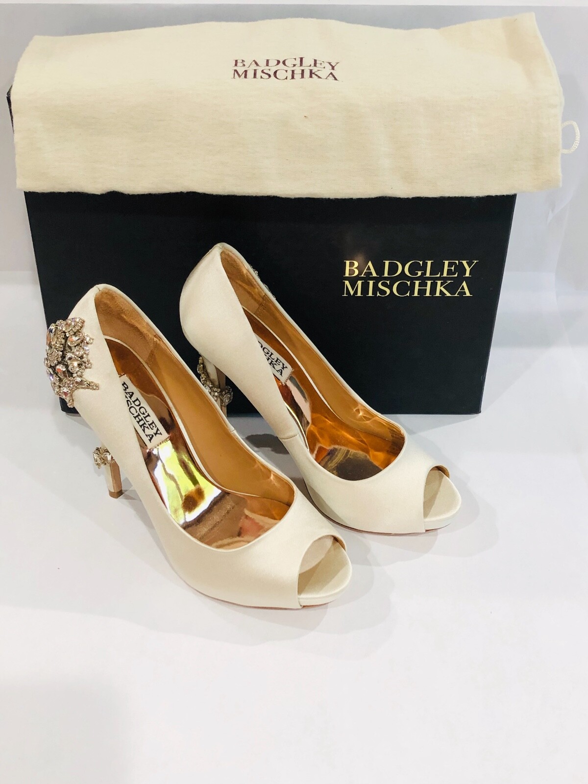 Badly Mischka Ivory Women’s Royal Dress Pump Open Toe,White, Size 5.5 Wedding
