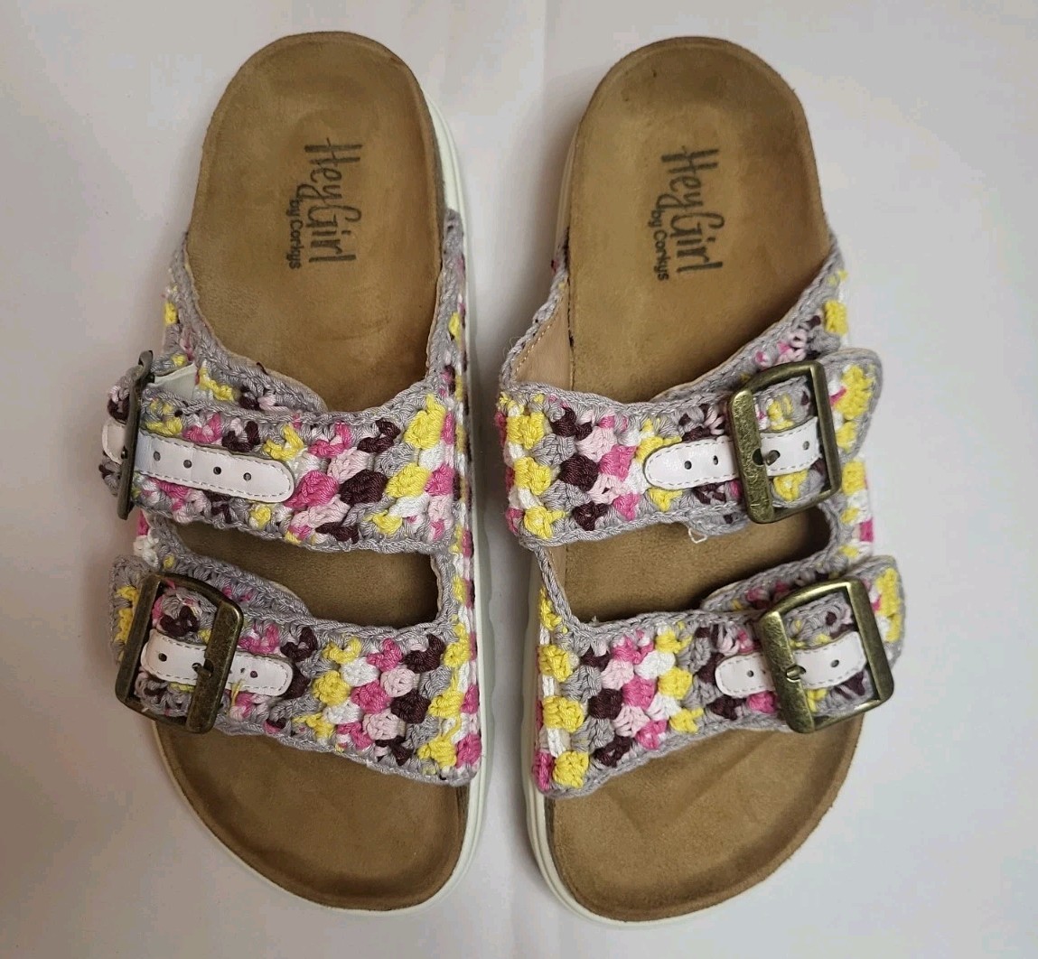 Corkys Sandals Size 8 Hey Girl Rumor Has It Crochet Buckle Platform Slip On