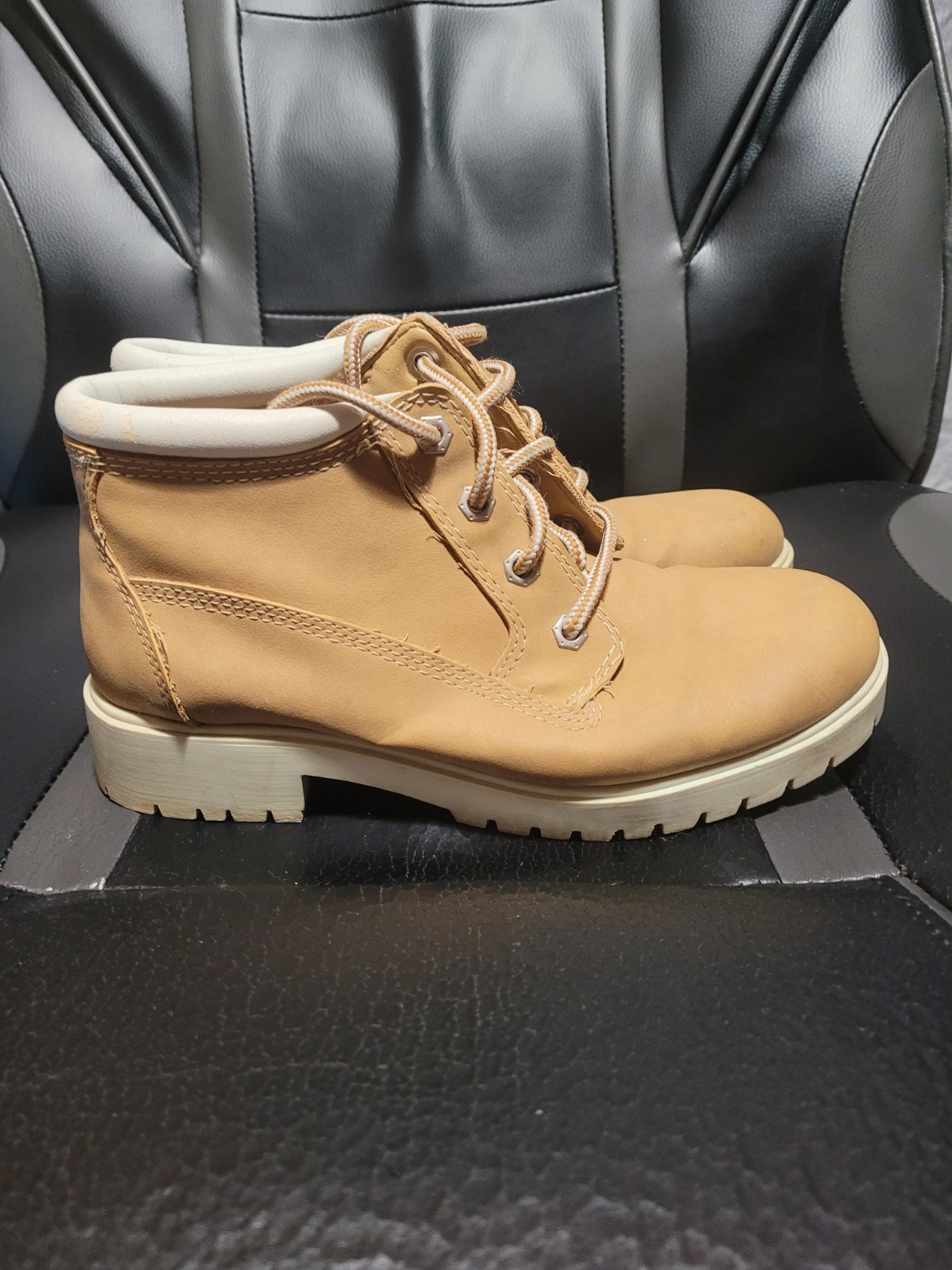 Combat Boots, Chunky Grunge , 90s Tough Y2k Boots Womens Size 7 Bella Swan