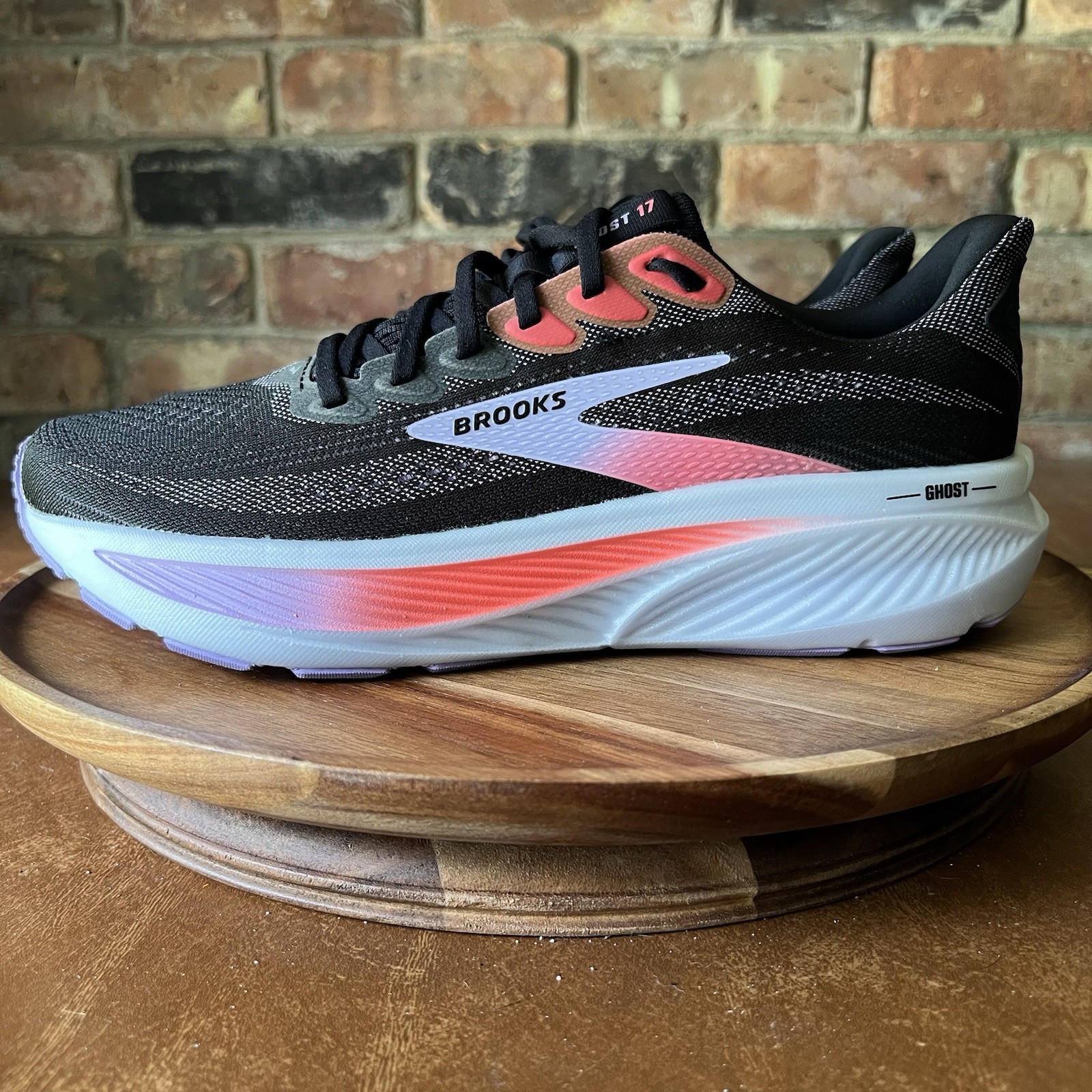 Brooks Ghost 17 Black Purple Coral Neutral Running Women’s 10 Shoes Sneaker