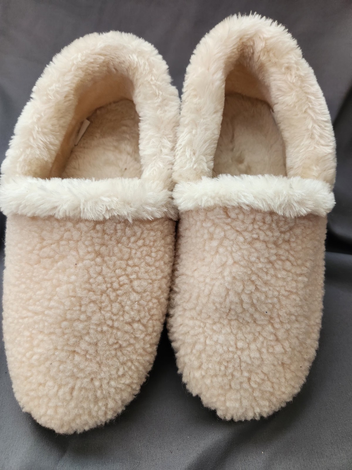 XL 9.5-10.5 MINNETONKA DINA House Slippers Womens Beige Faux Fur Lining Comfy