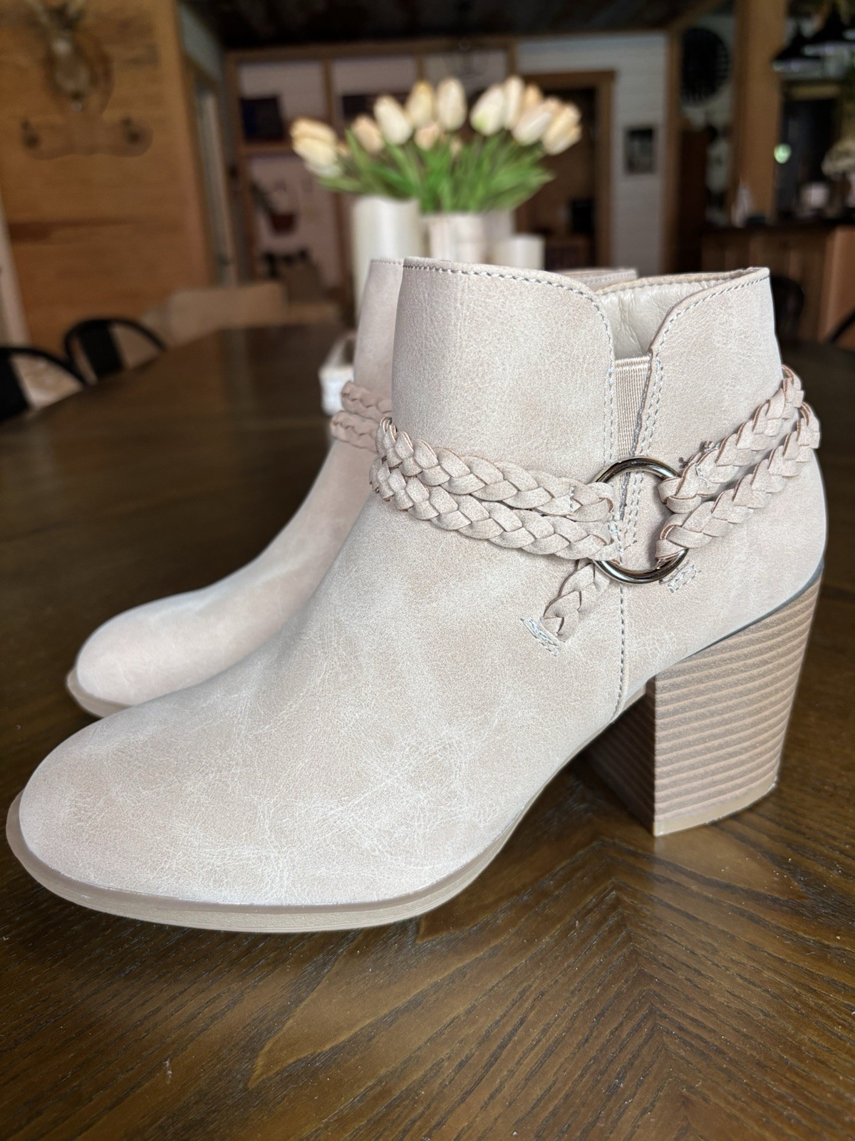 Sugar Sandlot Braided Strap Ankle Booties Women’s 8 Nude Beige Block Heel NIB
