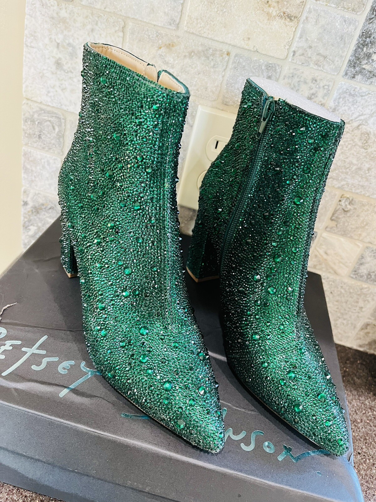 Betsey Johnson NWB Emerald Green Cady 373065 Rhinestone Boots Size 6.5