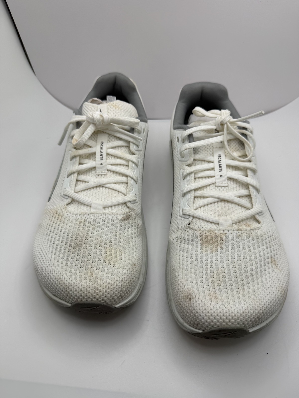 Altra Escalante 4 Women’s Running Shoes White Size 8.5 Athletic Sneakers