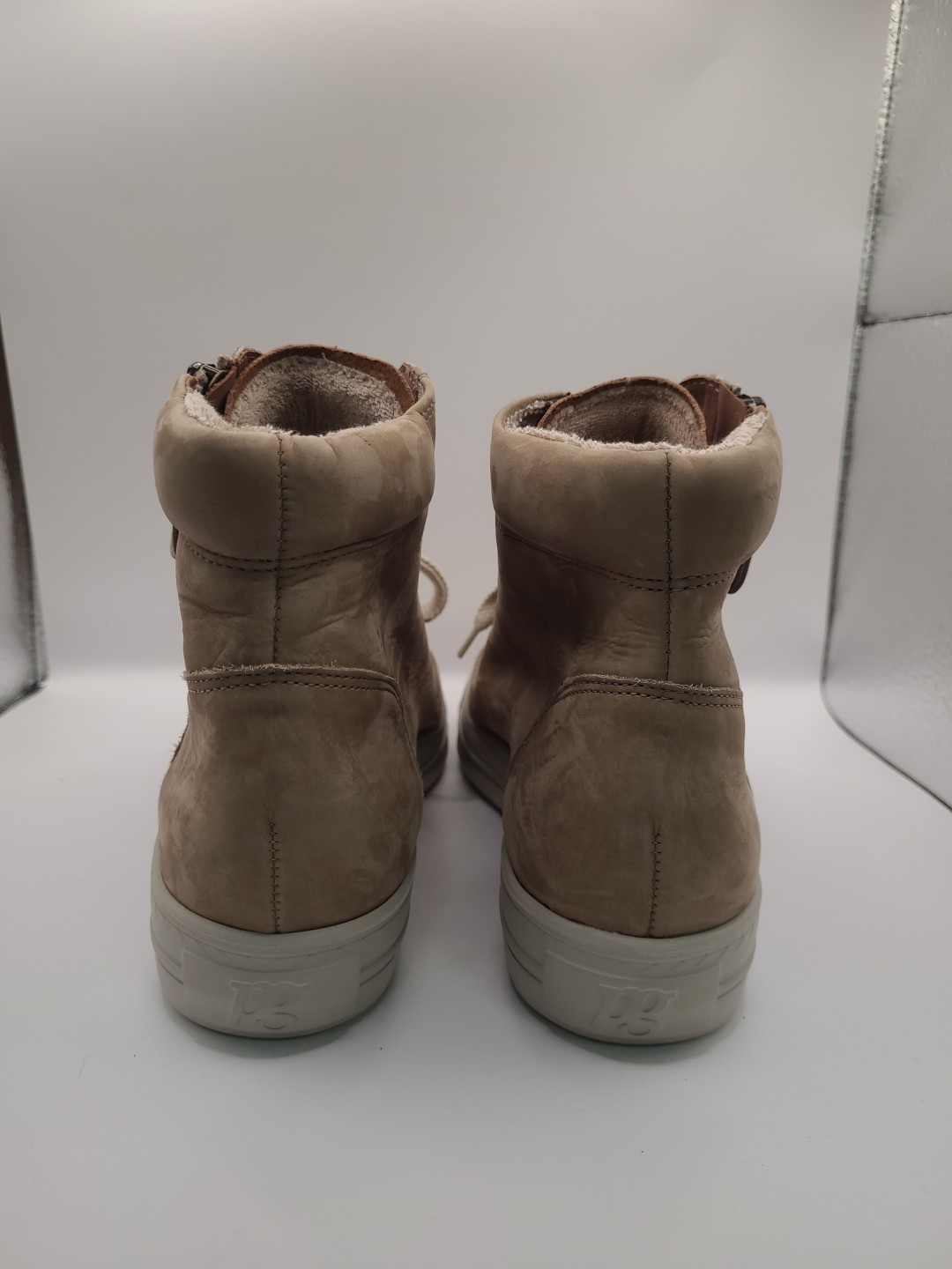 New Paul Green Wells High Top Sneakers Alpaca Cognac Combo Size 8 (US)