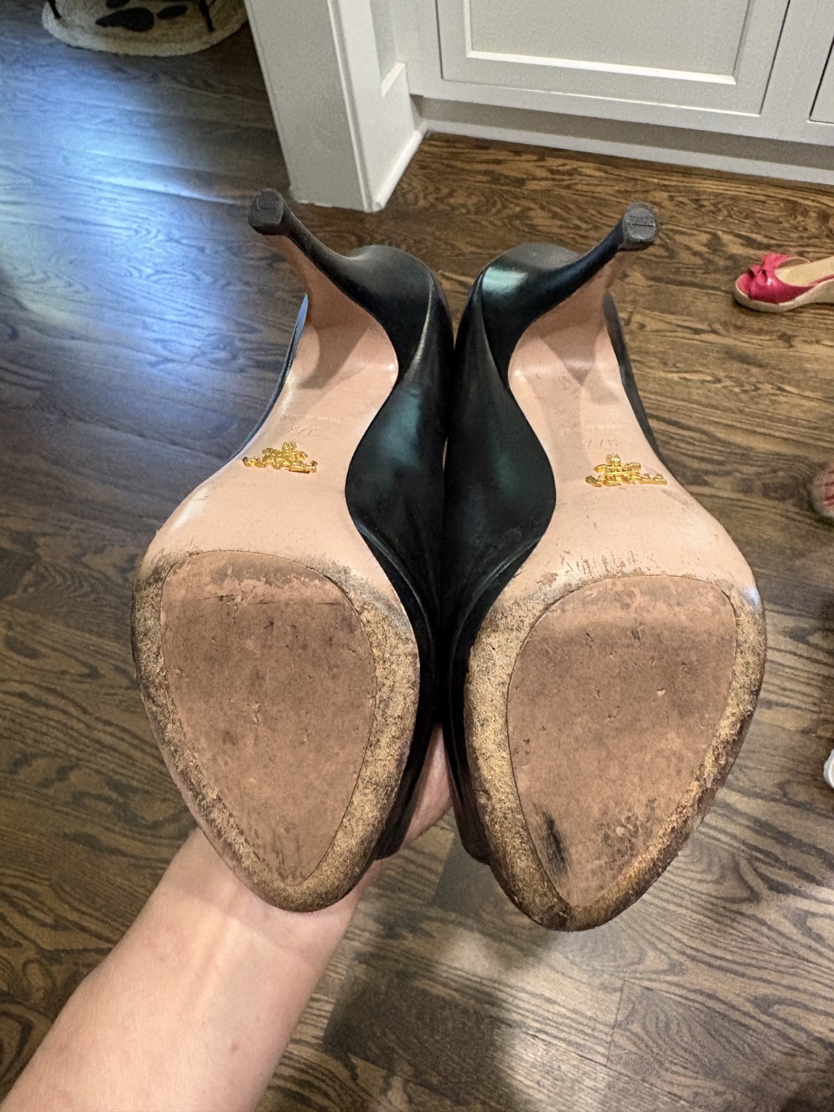 PRADA Black Patent Leather Peep Toe Pumps Slip-On US 7.5 EU 37.5 Italy EUC