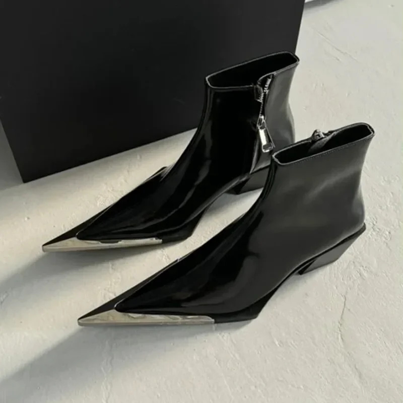 Luxury Designer Pointed Toe Chelsea Boots Women 2025 Fall Chunky Heel Metal Toe