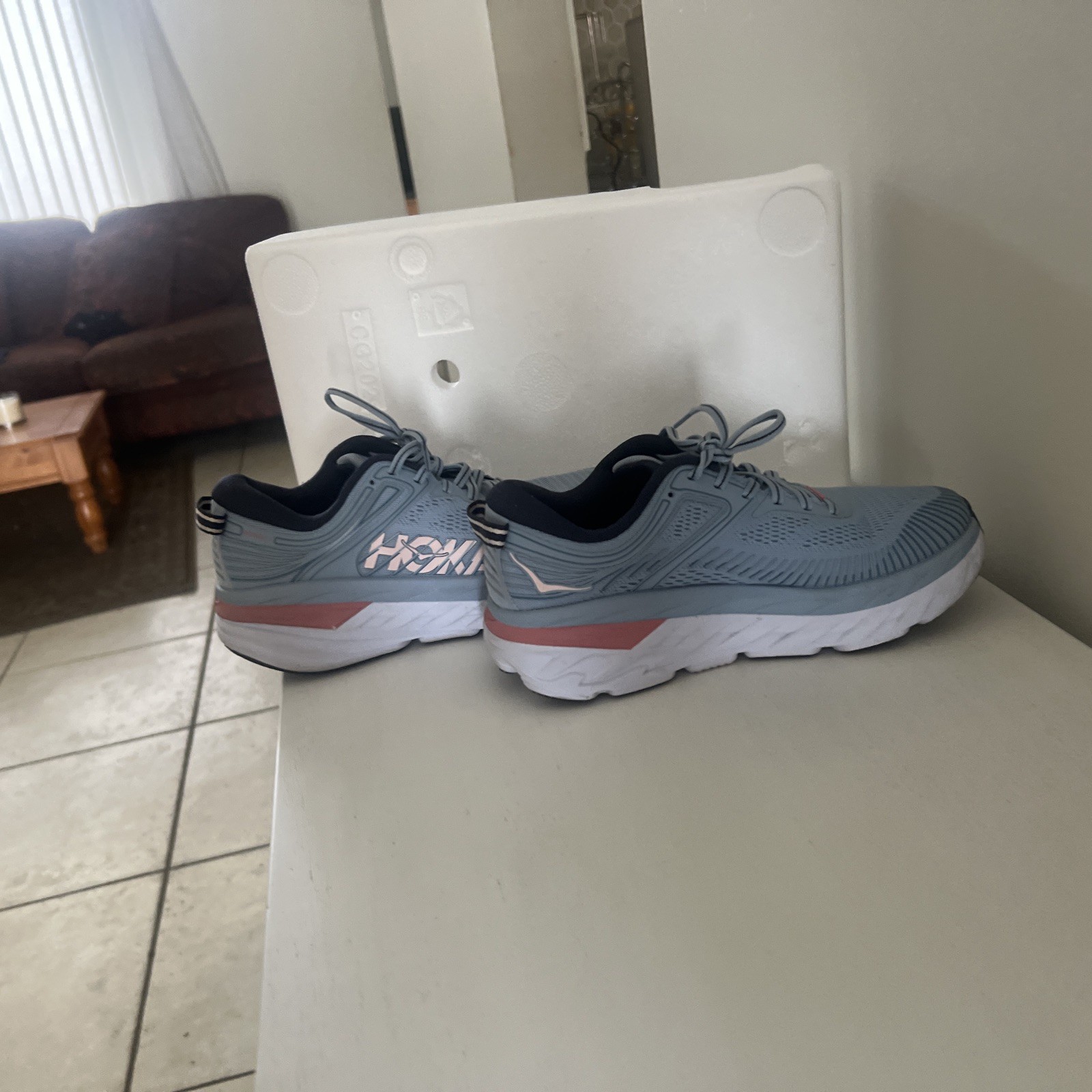 Hoka One One Bondi 7 Women’s Running Shoes Blue Fog Rose Gold Max Cushion Sz 7