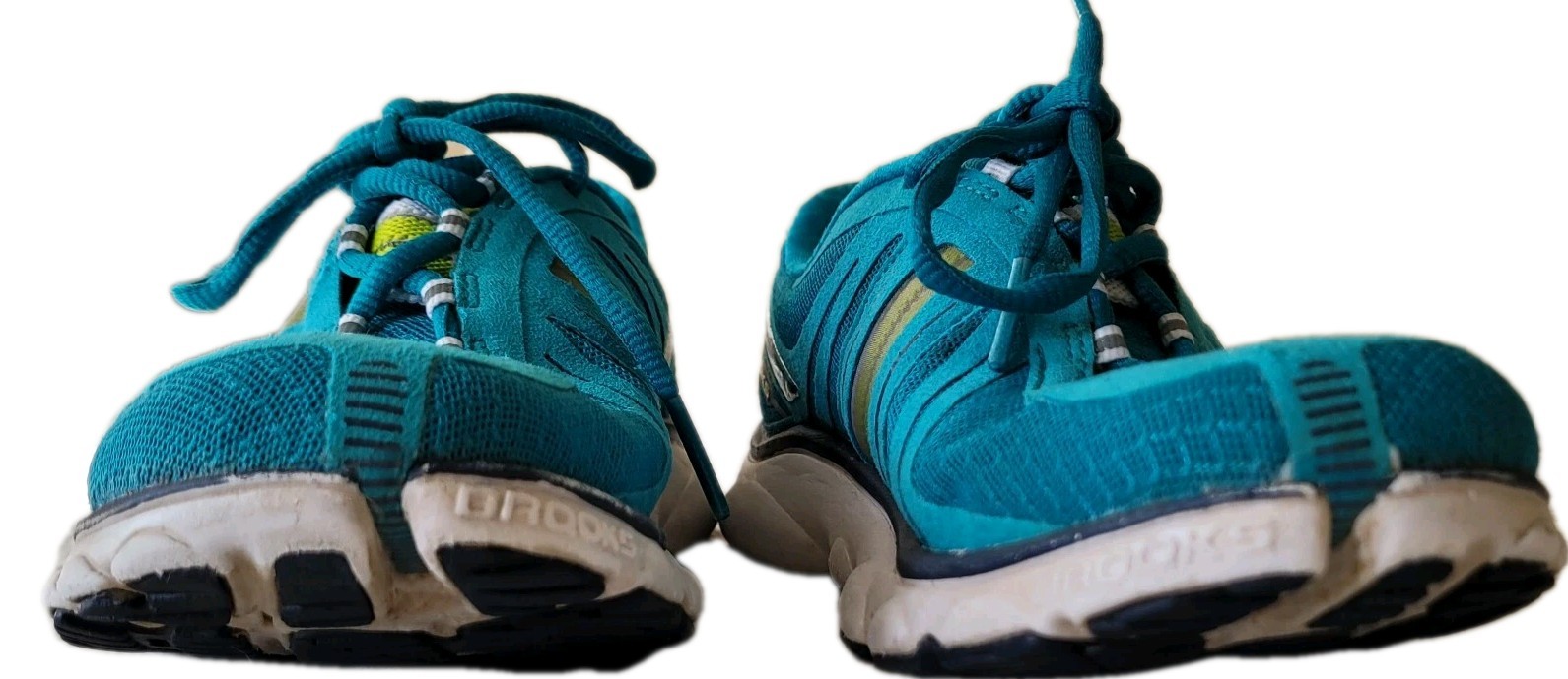Brooks Pure Cadence 7 Teal and green Women’s Running sneakers. Size 7.5