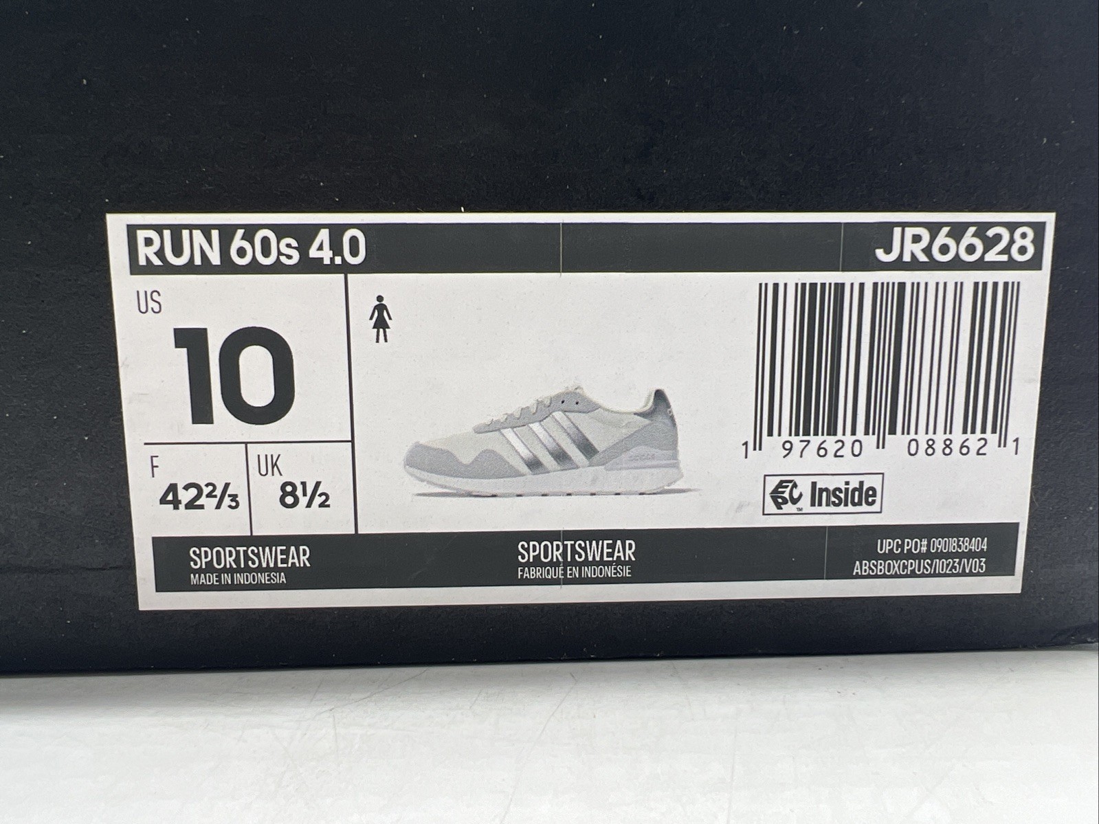 Adidas Run 60s Women’s Size 10 Cream Silver Athletic Sneakers JR6628 New