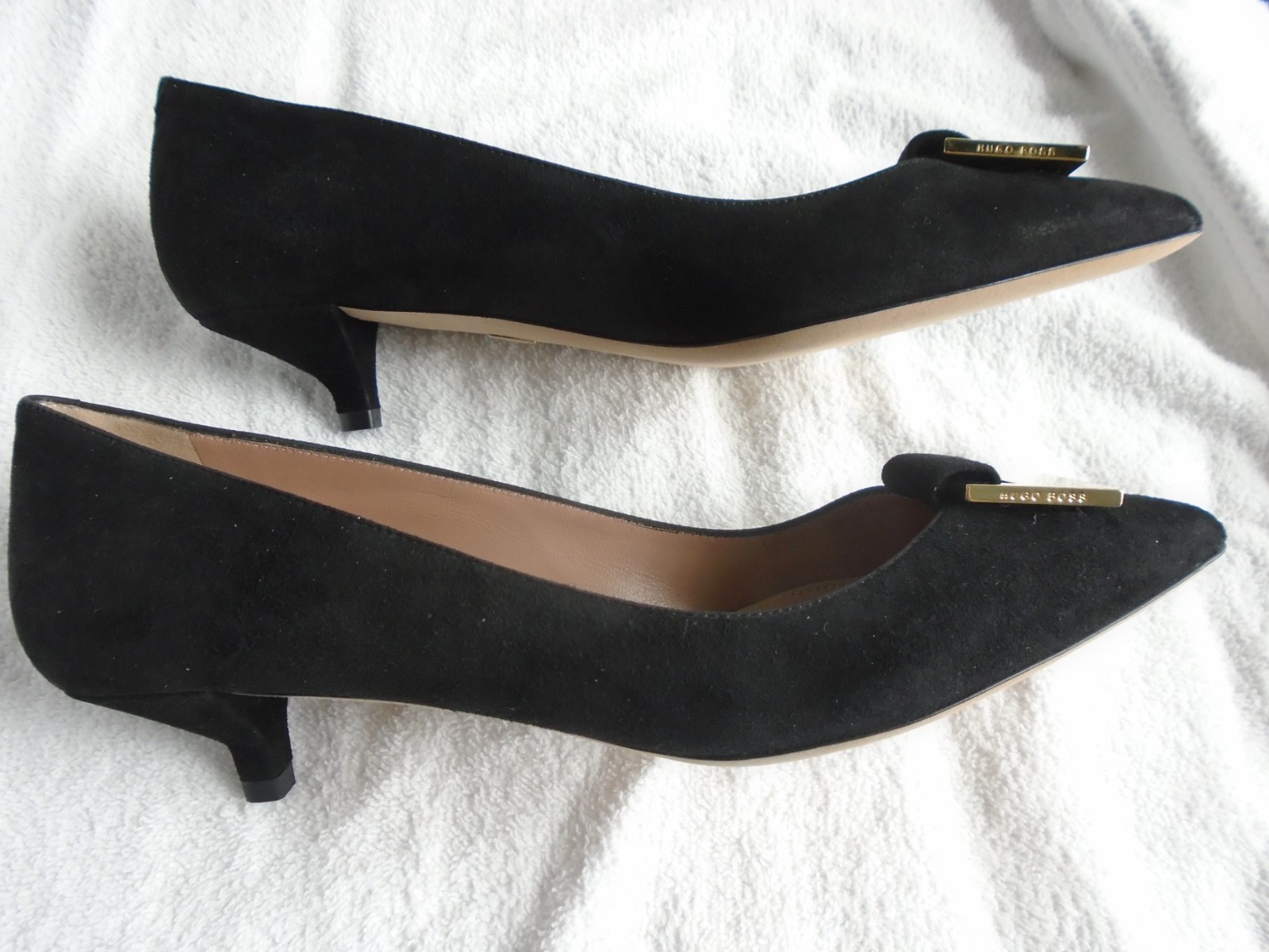 HUGO BOSS Black Suede Leather Munich 35 Pumps Heels Made in Italy Women’s 7.5 US