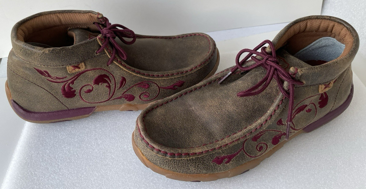 Twisted X Chukka Driving Moc Shoes Wo’s 8M Leather Embroidery Booties ~Excellent