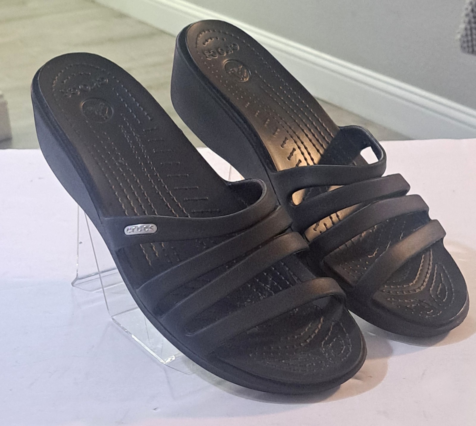 Crocs RHONDA Wedge Strappy Sandals Women’s Size 11 Black 14706