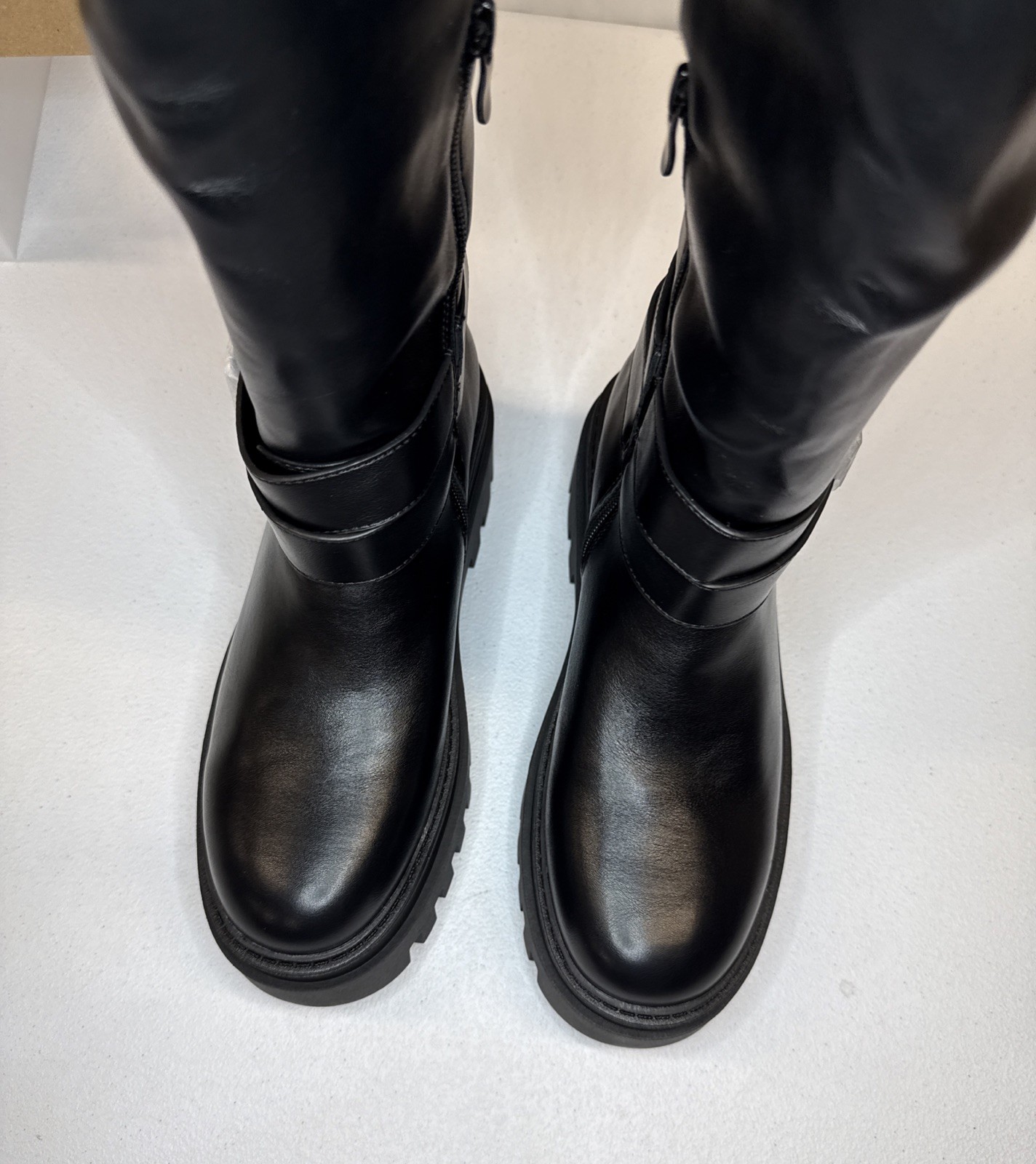 Cellenz Women’s Knee High Boots: 2.6 Inch Platform Round Toe Boot Black Size 7