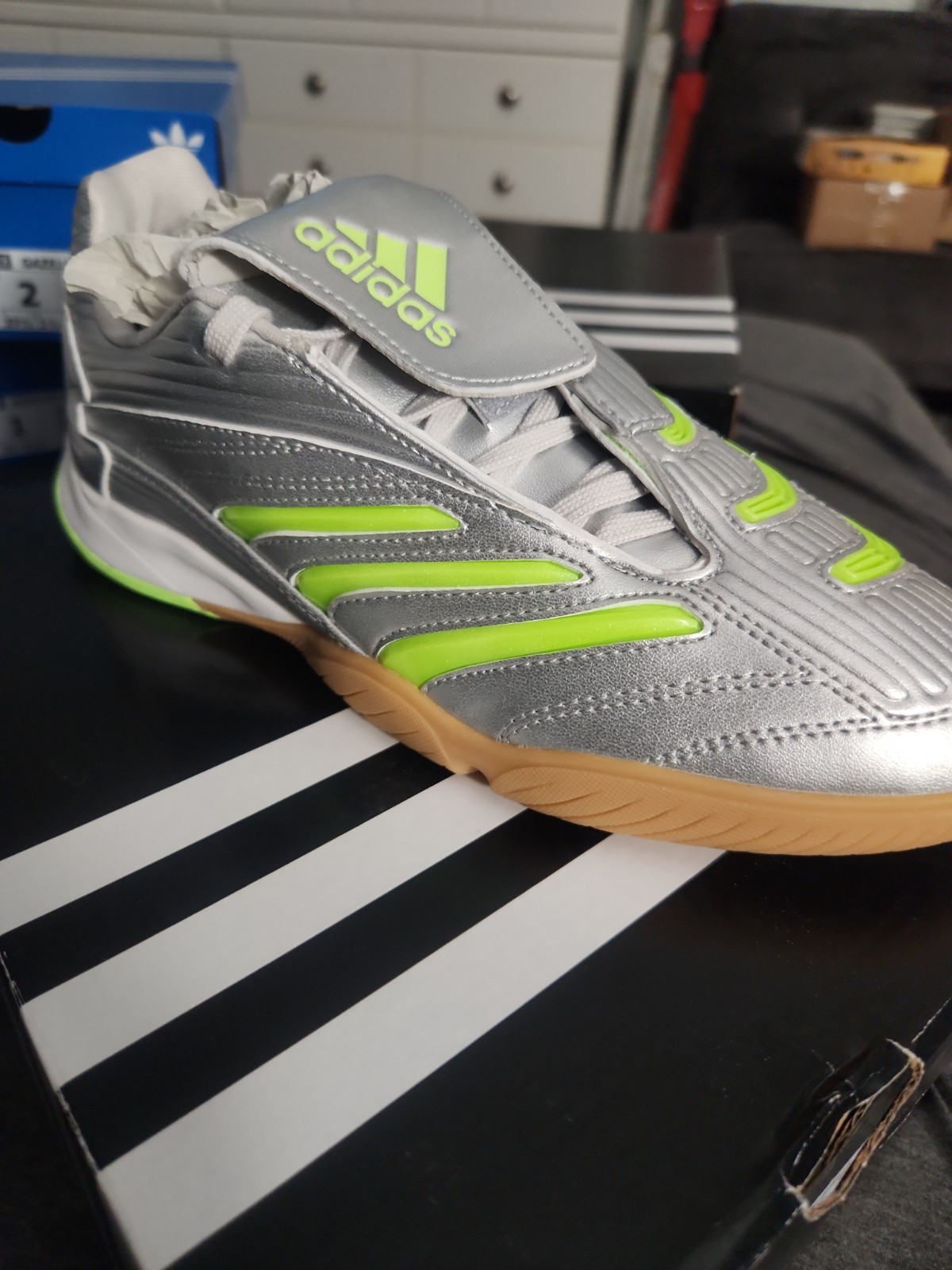Adidas Predator Sala W Women’s Size 7 Silver N Green