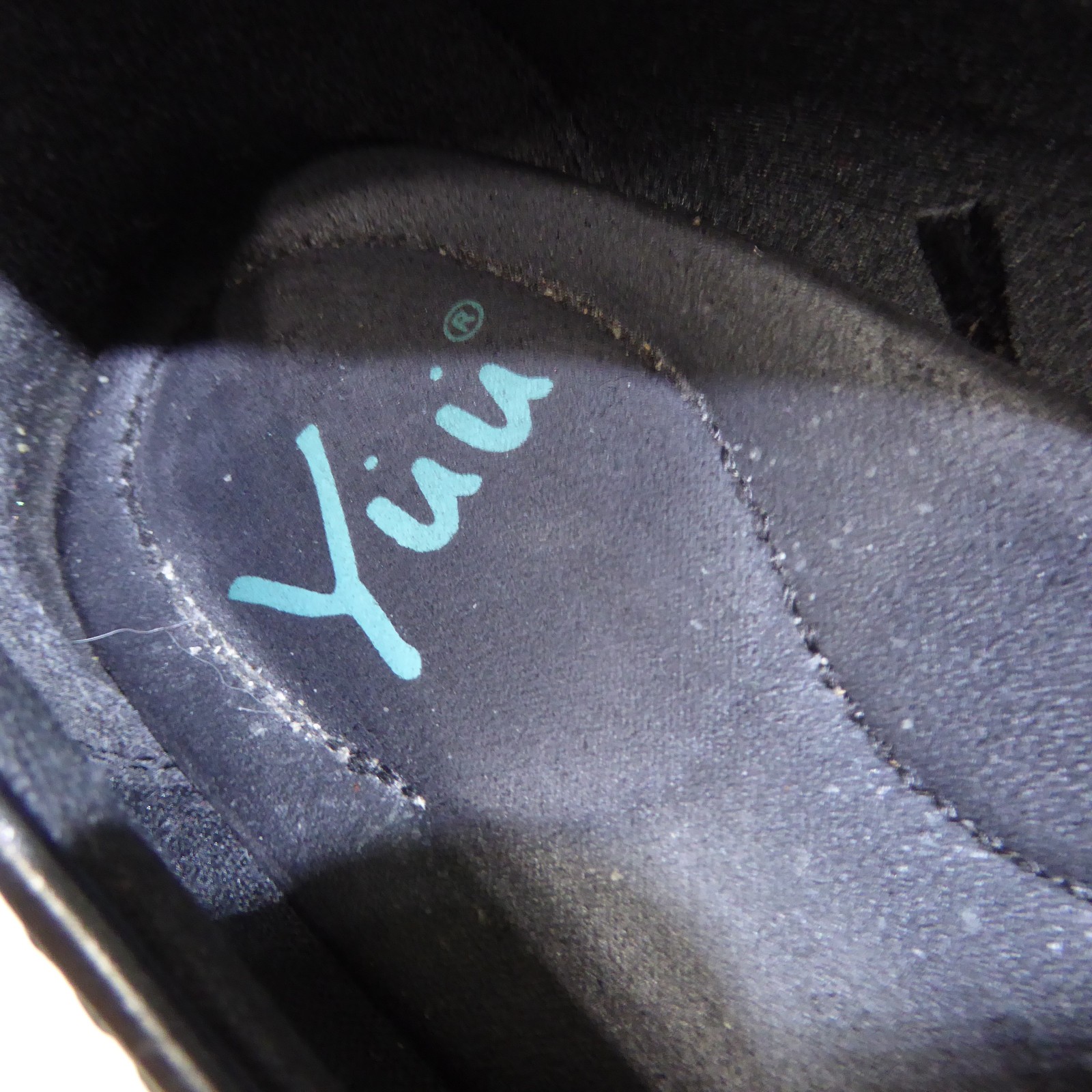 🩰 YUU Comfort Ballet Flats sz 8.5 M Black Leatherette; Triple X Strap Accents