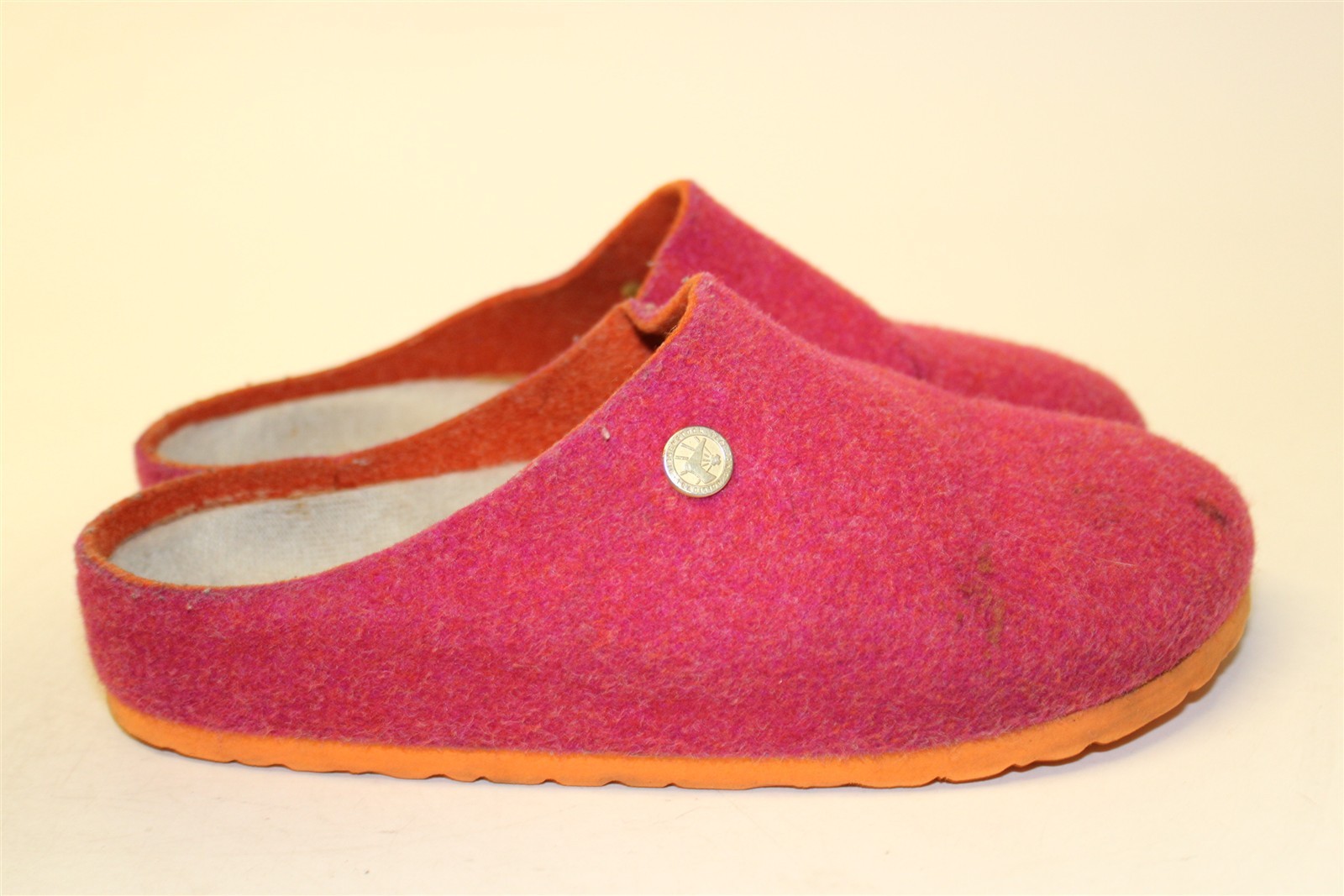 Birkenstock Germany Made Kaprun Happy Fuschia Womens US 6 EUR 37 Wool Felt Clogs