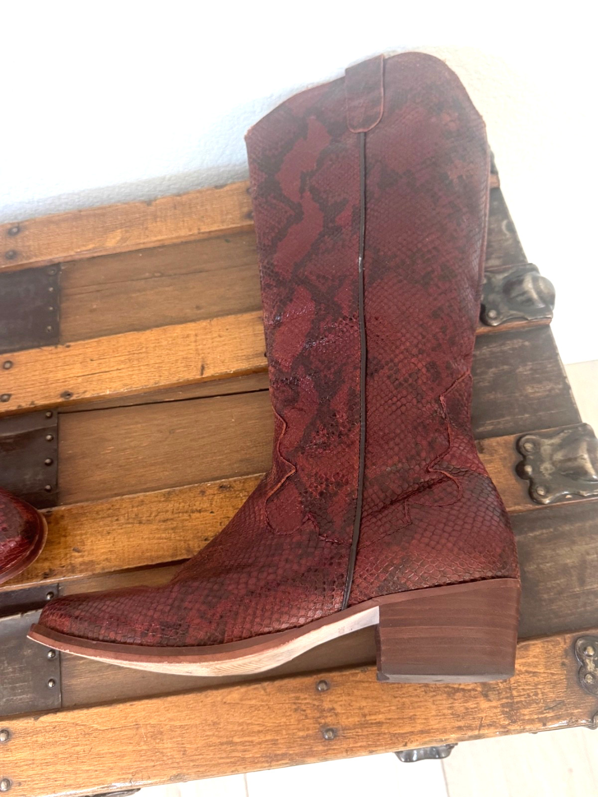 Schmoove Allegra Snakeskin Reddish Brown Western Boots Size 8 1/2