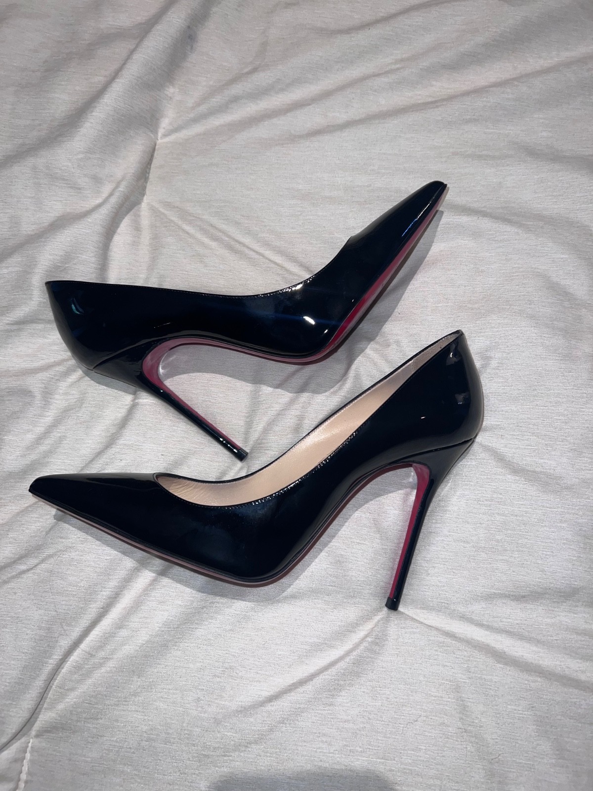 christian louboutin womens red bottom heels 39
