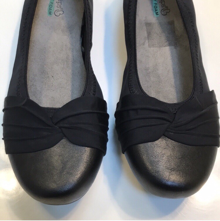 BareTraps Memory Foam Women’s Marcel Faux Leather Fabric Comfort Shoes Sz 9.5