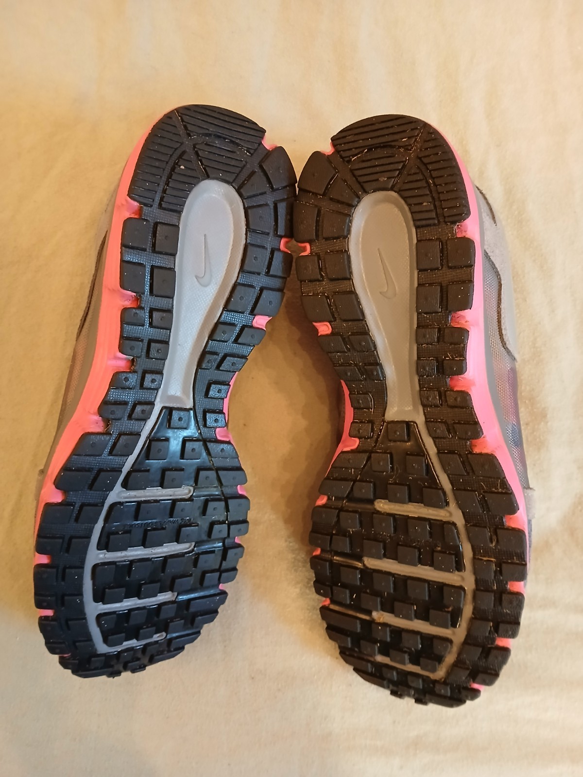 Nike, Dual Fusion ST 2, Size 12 (W/US), Grey Pink, Excellent Condition