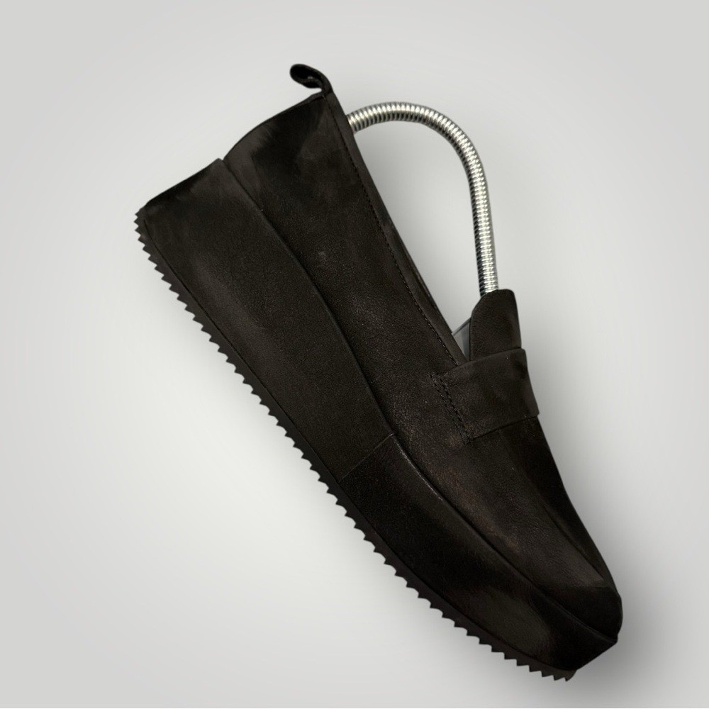 Eileen Fisher Max wedge loafers Nubuk Black Sz 9
