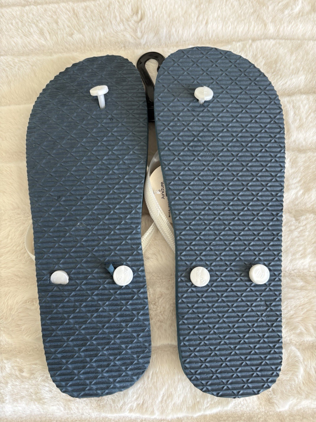 Juncture Women’s Flip Flops Sandals Tropical Leaf Print White Straps Size M 7/8