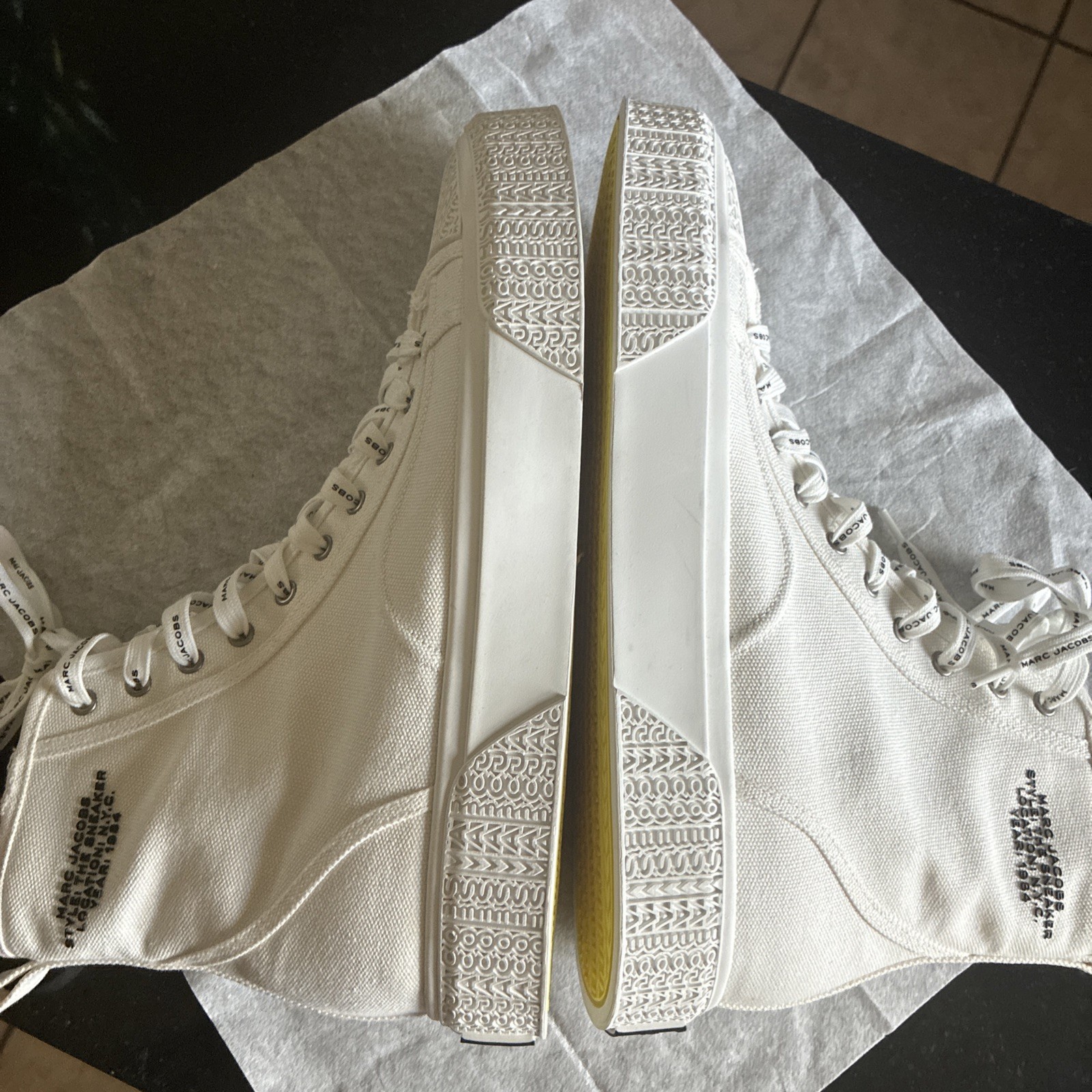 Marc Jacobs The Sneaker High Top Size 44, W14, M11 New Pair