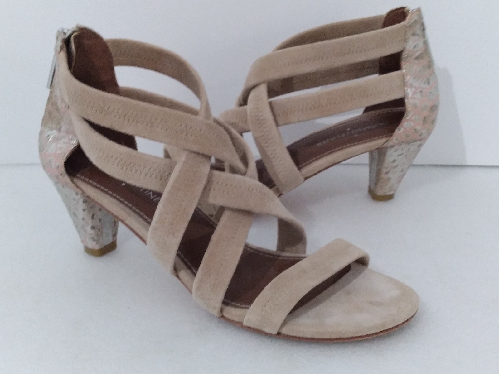 DONALD J PLINER Women’s Vida Covered Zipper Heel Strappy Sandal Size 8M EUC