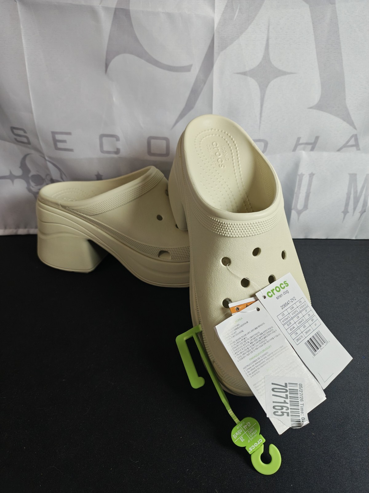 NWT Crocs Siren Clog Unisex Size W12/M10 High Heel Platform Stylish Color Bone