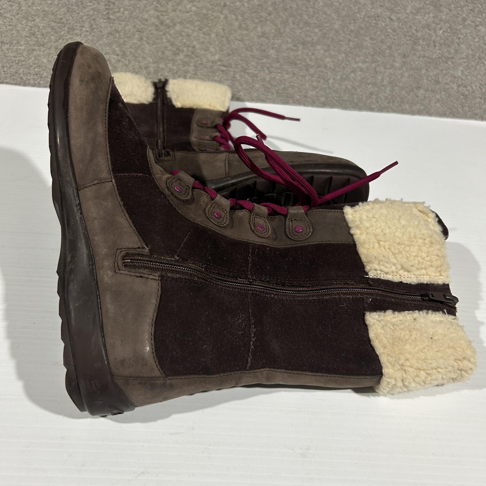 Clarks Arlina Sky Boots Womens AU 6 EU 37 Brown Suede Fur Gore Tex Snow Winter