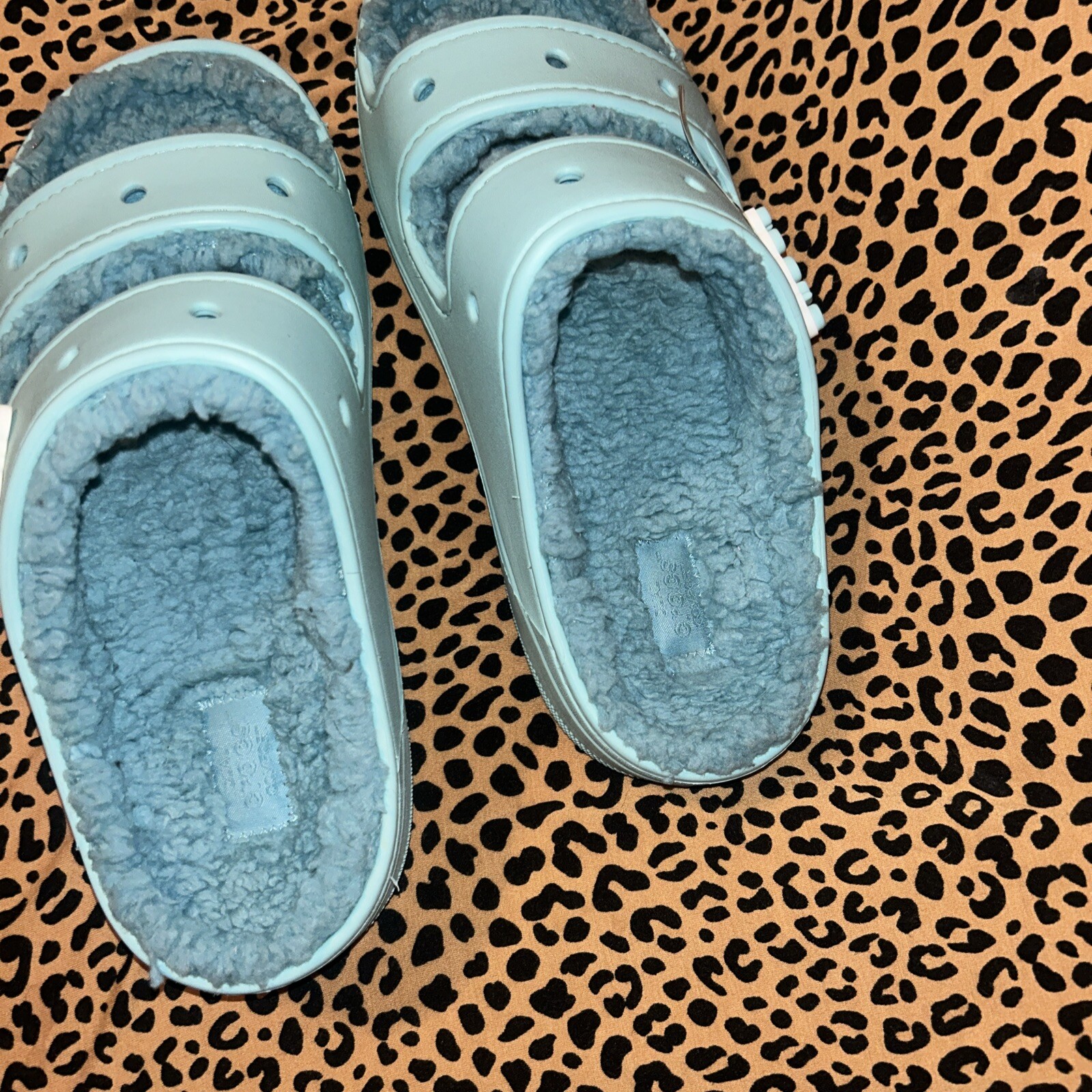 Crocs Slides Women’s 10 Men’s 8 Fleece Lined Lightweight Slip-on Sandals Jibbit