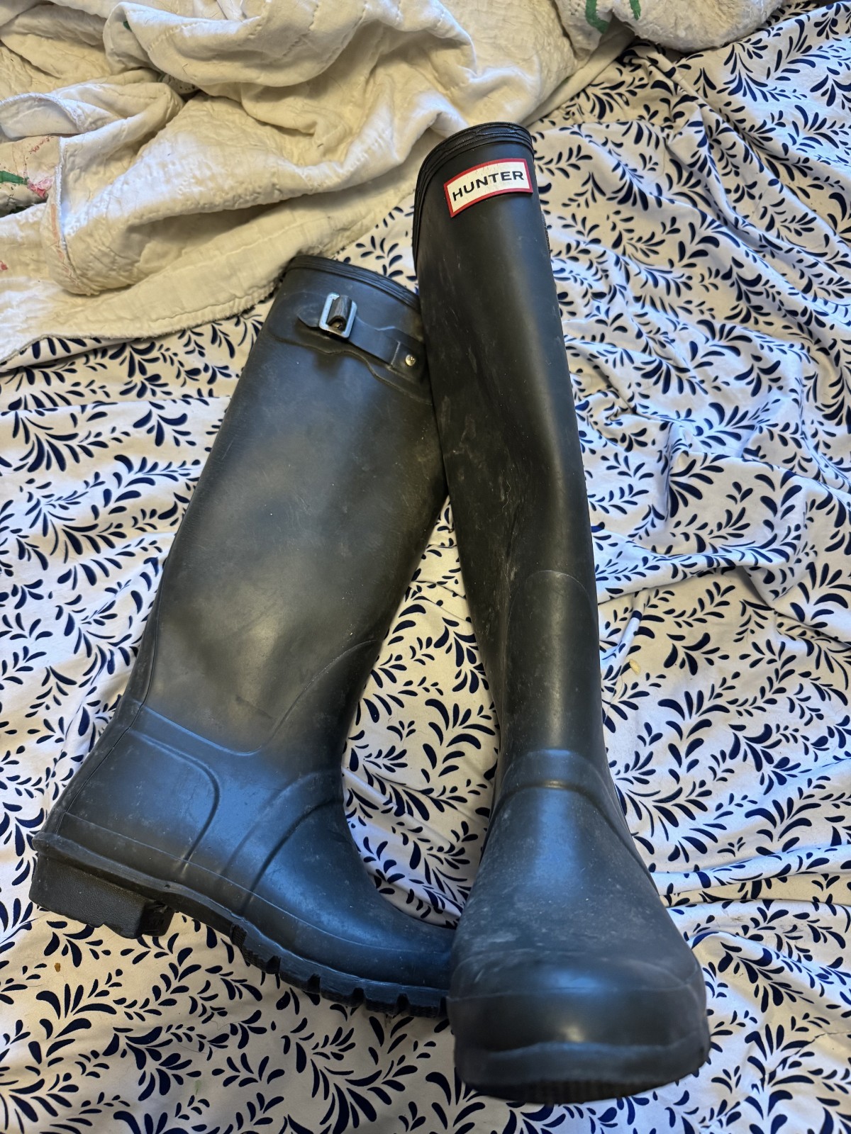 Hunter WFT1000RMA-OVL Original Tall Matte Rain Boots US 8 – dark Leaf green