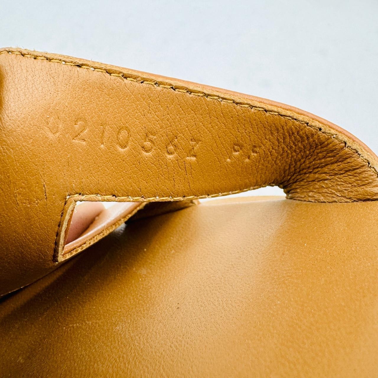 Hermes Oran H Slide Sandals Gold Tan Leather Womens EU 41 US 10.5 Made in Italy
