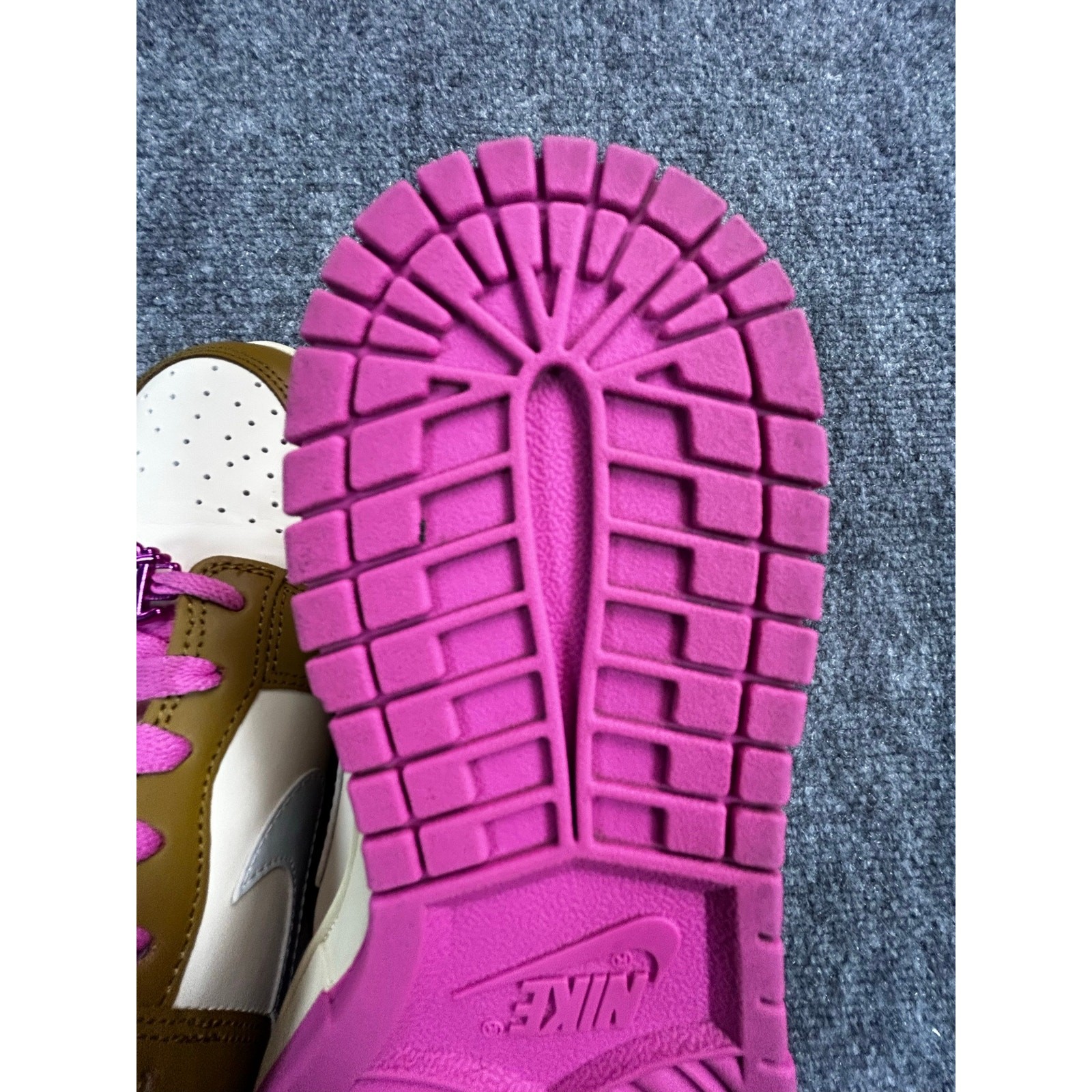 Nike Dunk Low SE Just Do It Bronzine Pink Women 8.5 Men 7 FD8683-700 Box